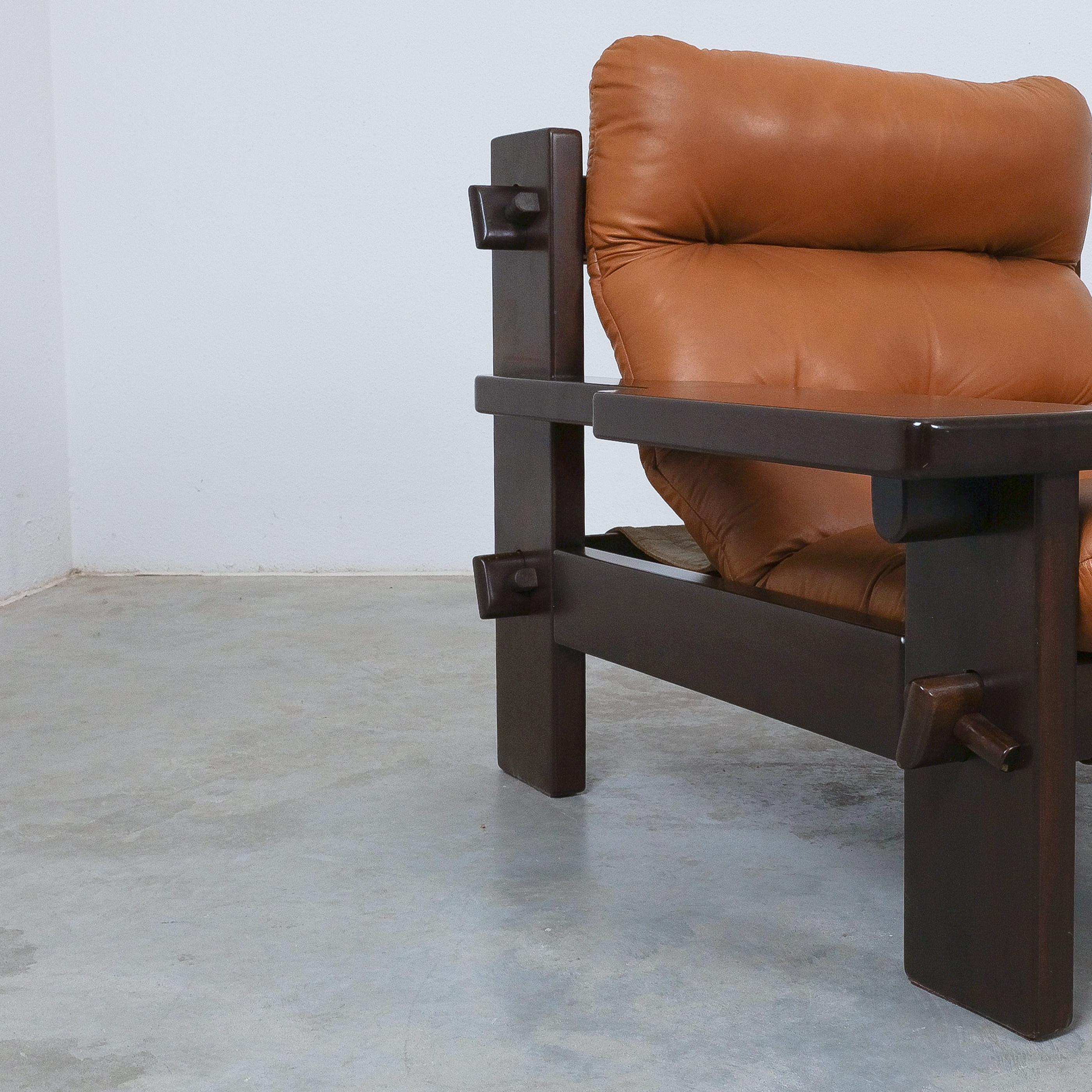 Jean Gillon Paddle Arm Chairs Cognac Leder für Probel, 1960 im Angebot 1