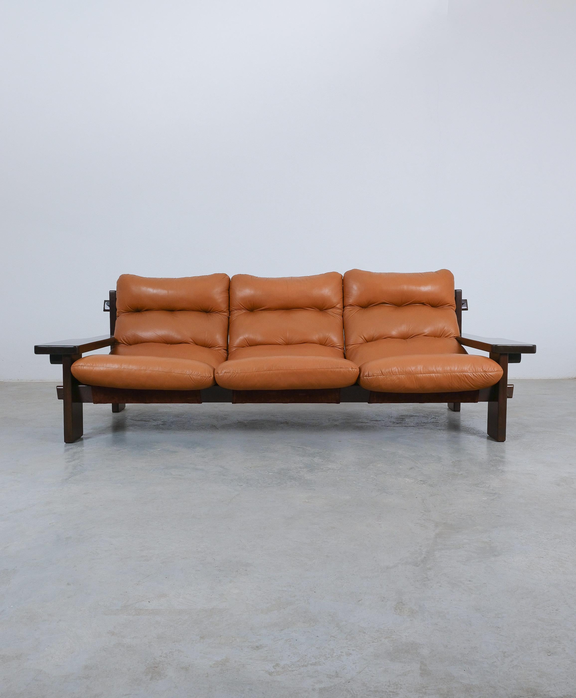 French Jean Gillon Paddle Sofa Leather For Probel, 1960 For Sale