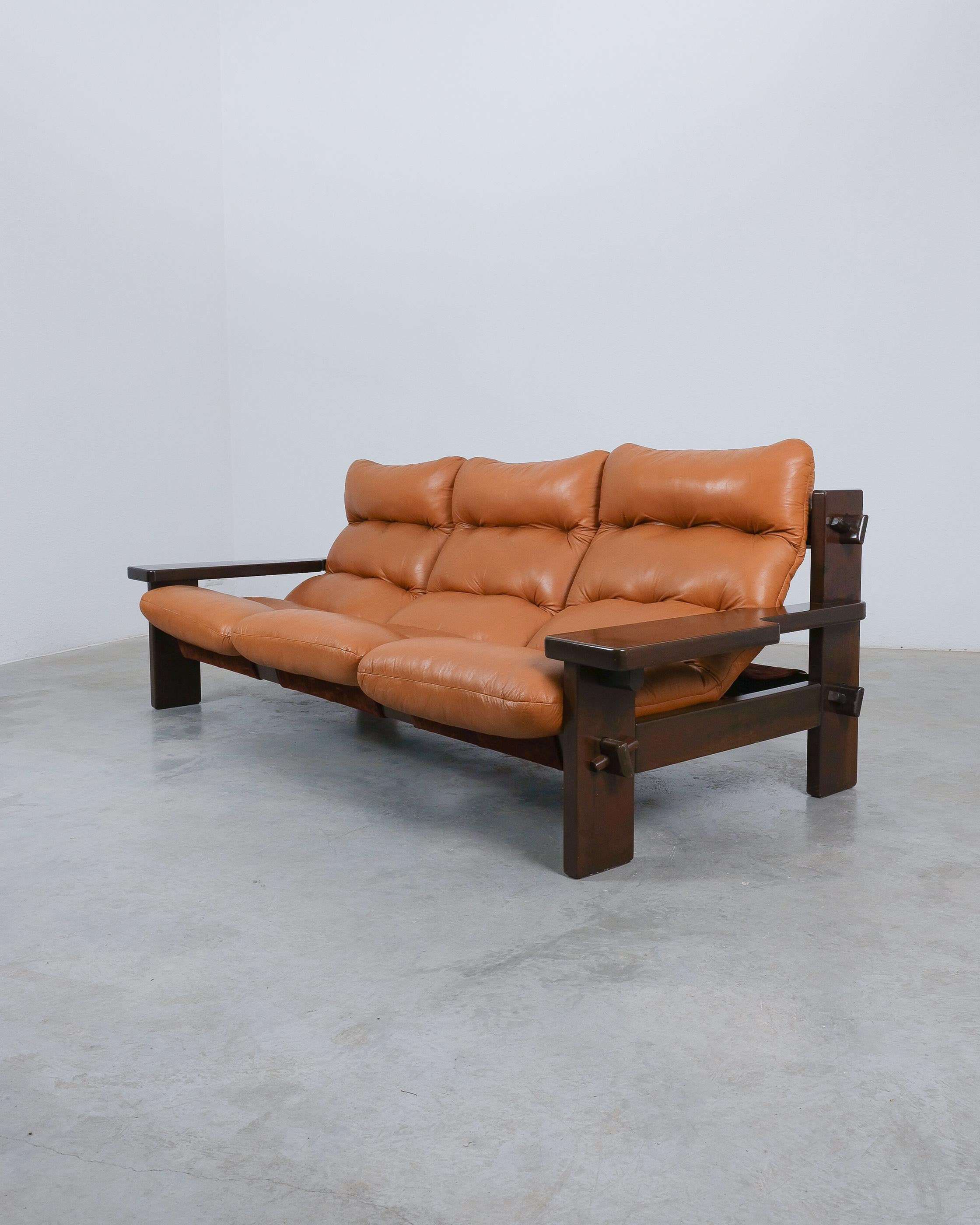 Jean Gillon Paddle Sofa Leather For Probel, 1960 In Good Condition For Sale In Vienna, AT