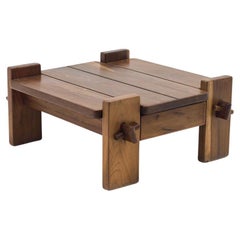 Jean Gillon, Mesa de centro de madera maciza. c. 1960. Etiqueta del taller Probel