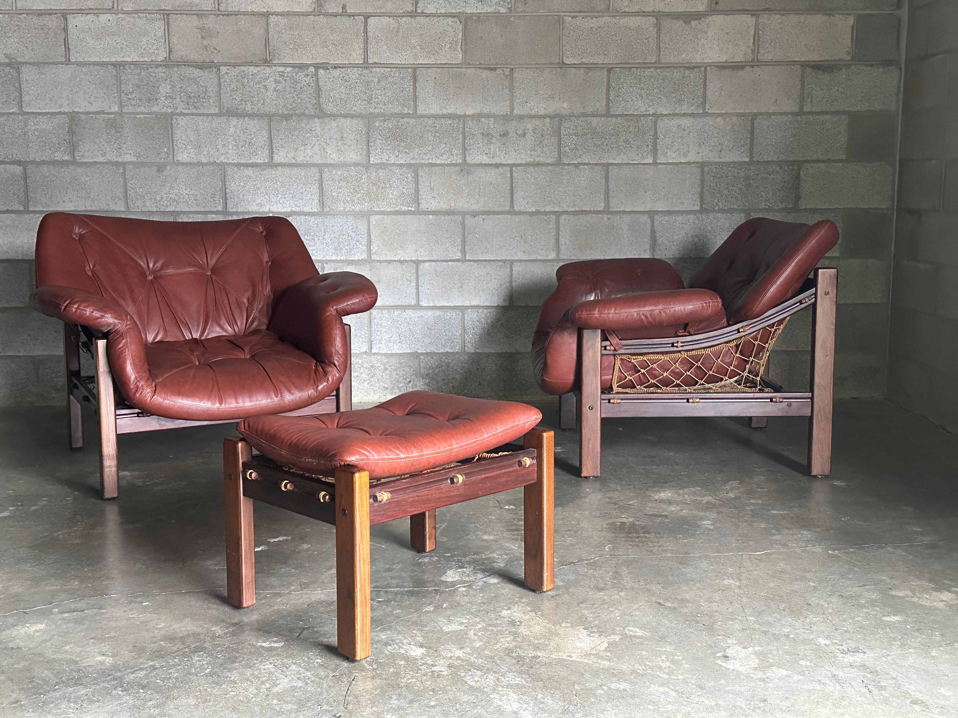 Mid-Century moderno Sedie e ottomane Jean Gillon Tijuca, un set di 3 pezzi in vendita