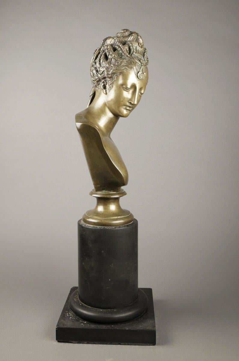 Large Bronze Bust Sculpture of Diane de Poitiers, 18th Century For Sale 4