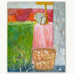 Panier derrière la table