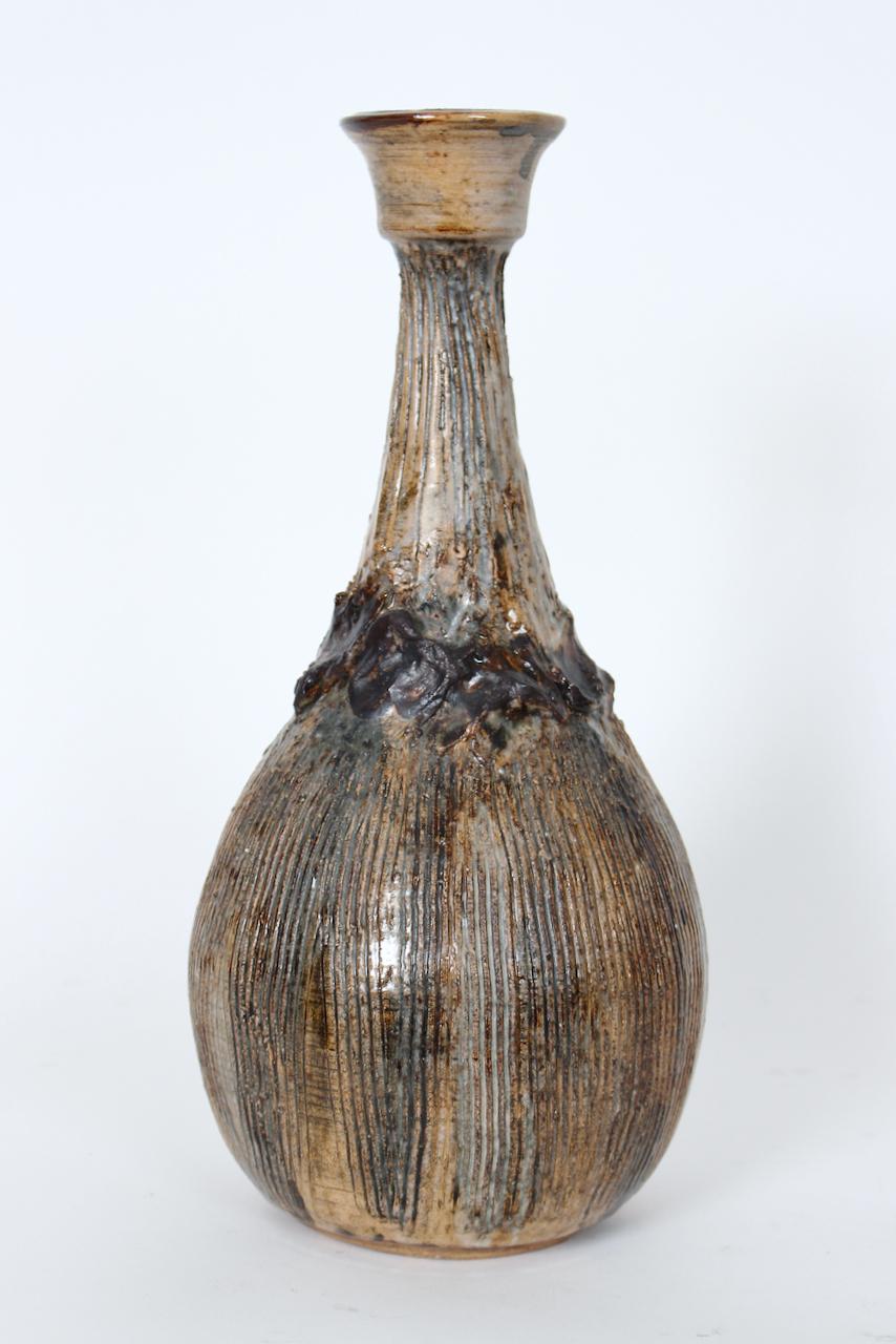 Jean Hastings Art Studio Pottery Bottle Form Vase In Good Condition For Sale In Bainbridge, NY