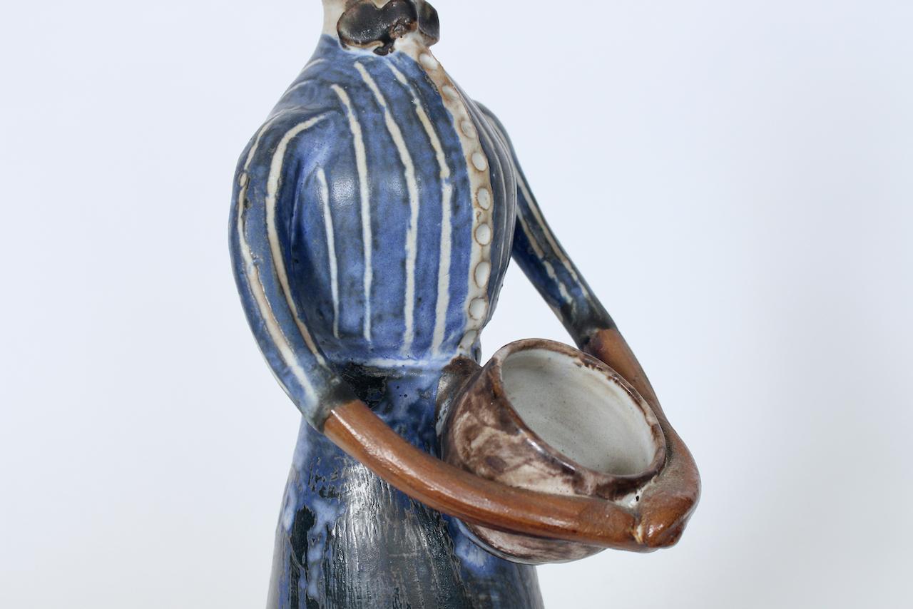 Jean Hastings Ceramic Figurative Sculpture in Blue White & Brown, circa 1970 For Sale 3