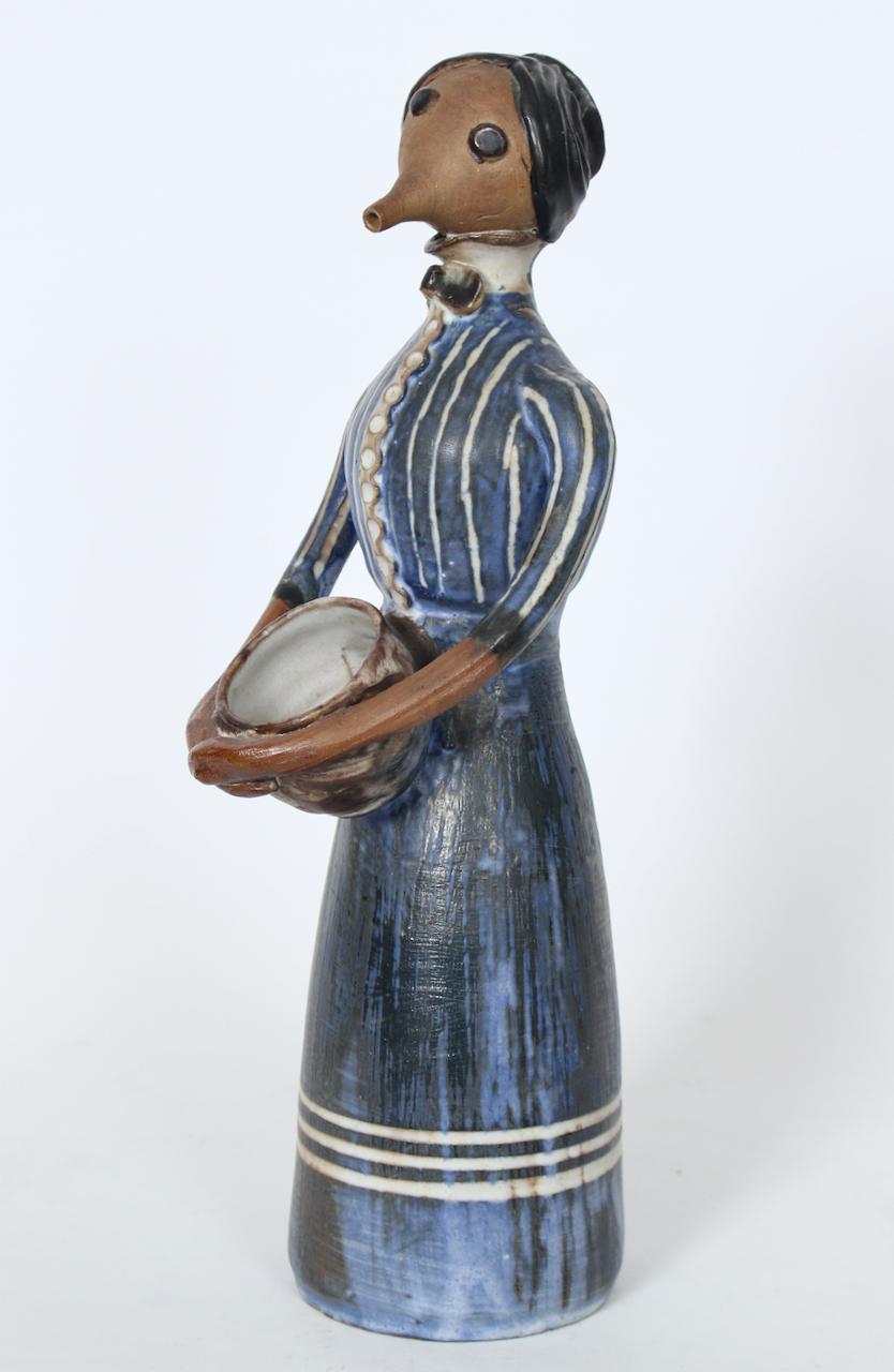 American Jean Hastings Ceramic Figurative Sculpture in Blue White & Brown, circa 1970 For Sale
