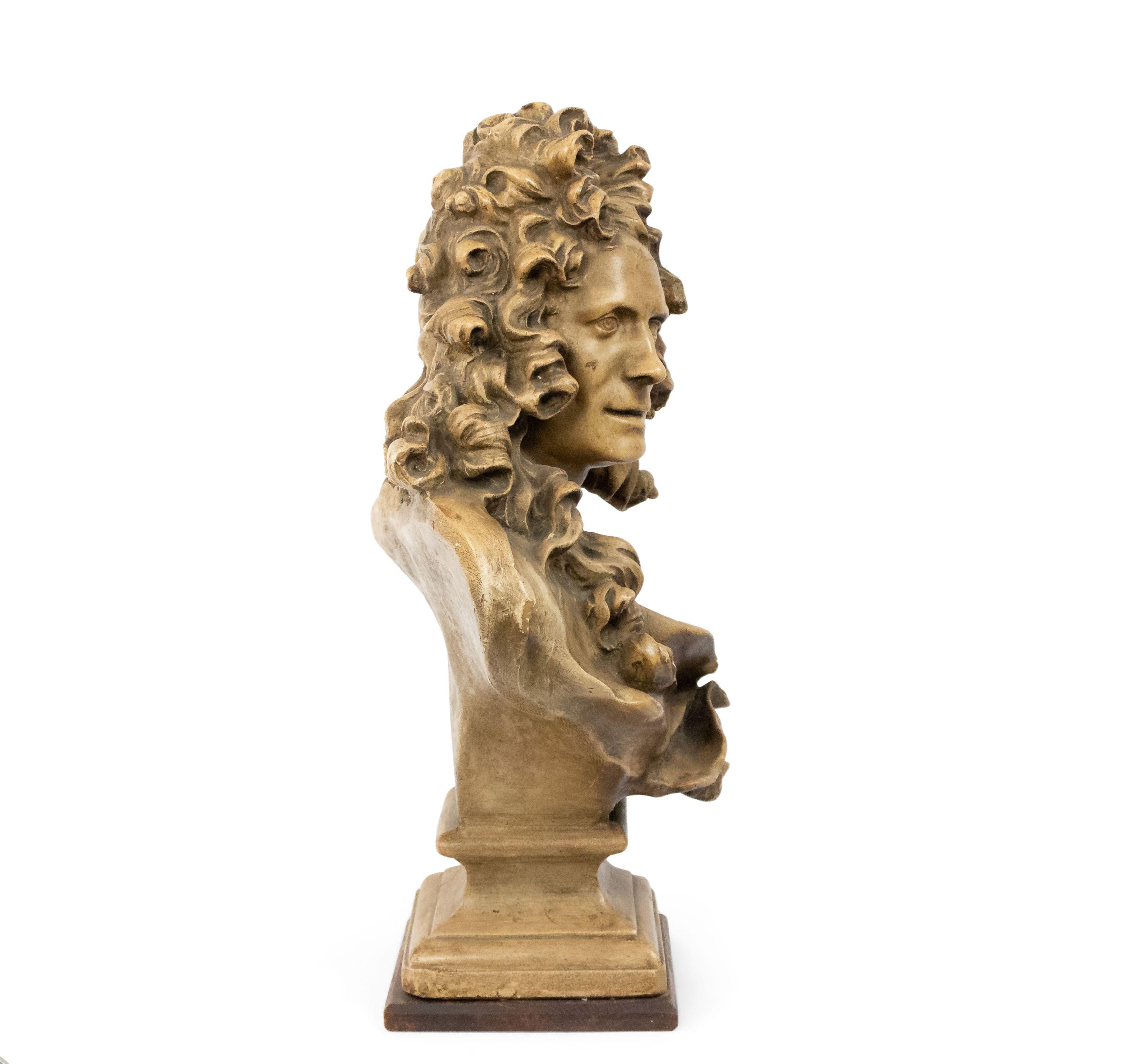 Intonaco Busto di nobile di Jacques Caffieri in vendita