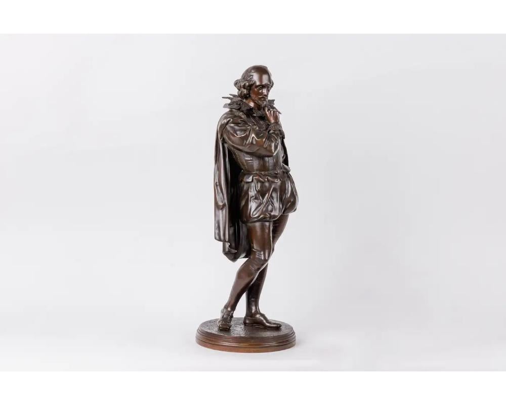 Jean Jules B. Salmson, Una scultura in bronzo patinato di William Shakespeare, XIX secolo.

Rarissima scultura del famoso William Shakespeare. Un articolo perfetto per qualsiasi biblioteca o ufficio di un gentiluomo.

Firmato Salmson.

Misure: 21,5″