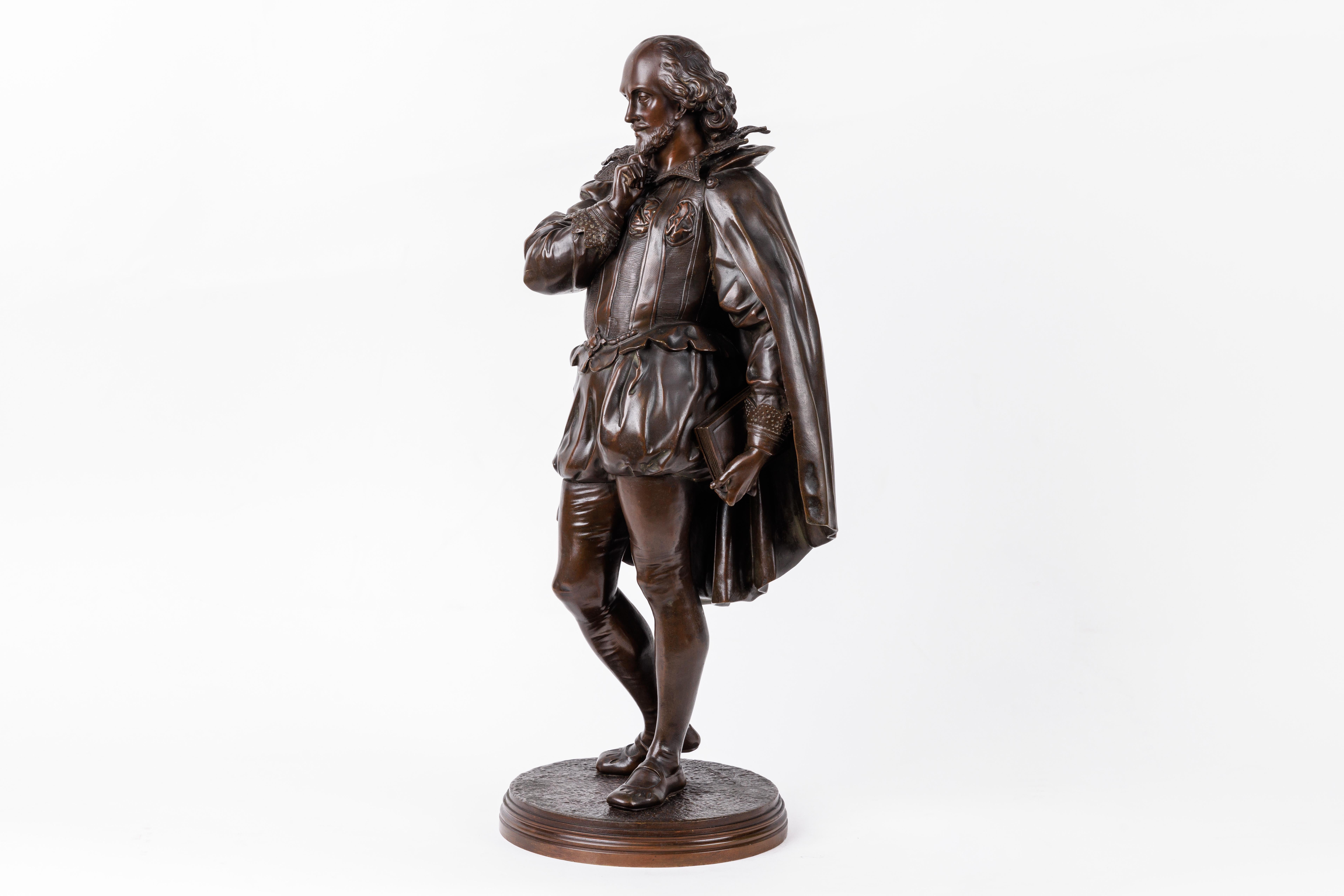Jean Jules B. Salmson, Patinierte Bronzeskulptur von William Shakespeare im Angebot 2