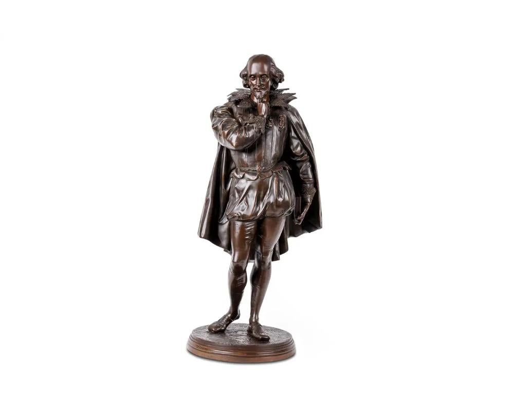 Jean Julules B. Salmson, Una scultura in bronzo patinato di William Shakespeare in vendita 3