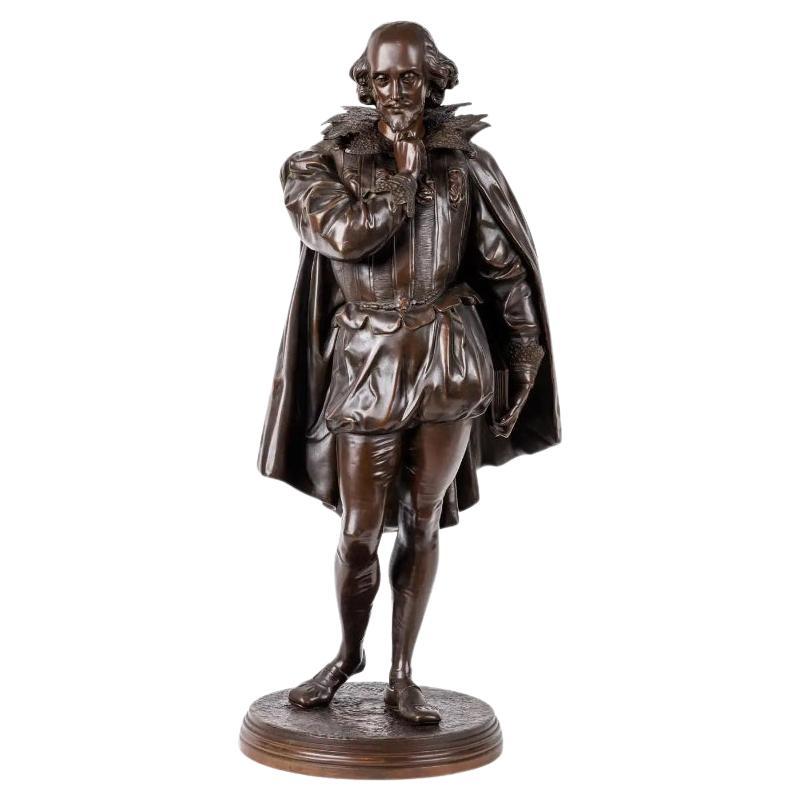 Sculpture en bronze patiné de William Shakespeare, Jean Jules B. Salmson
