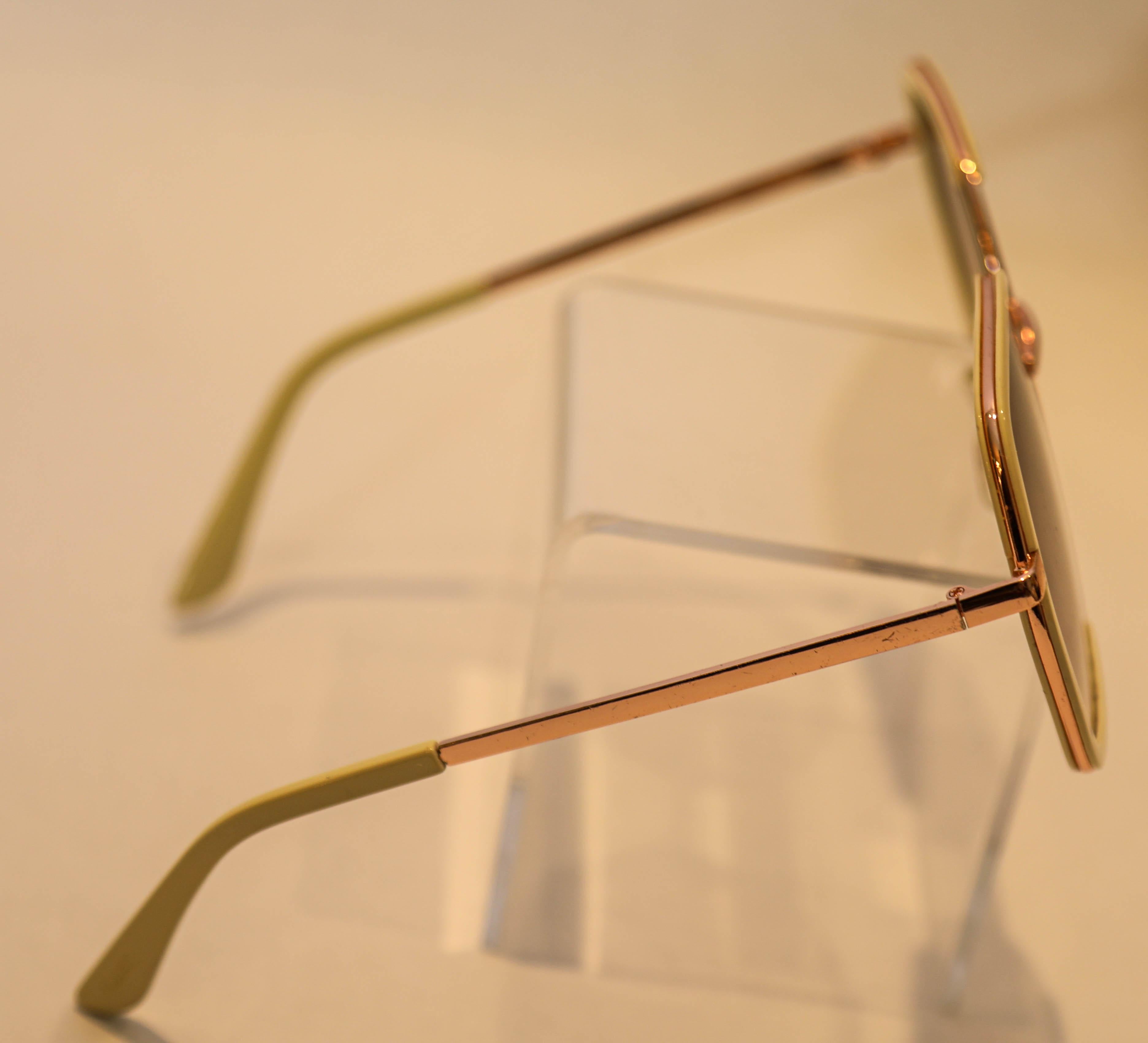 Jean Lafont Paris France en vente 2