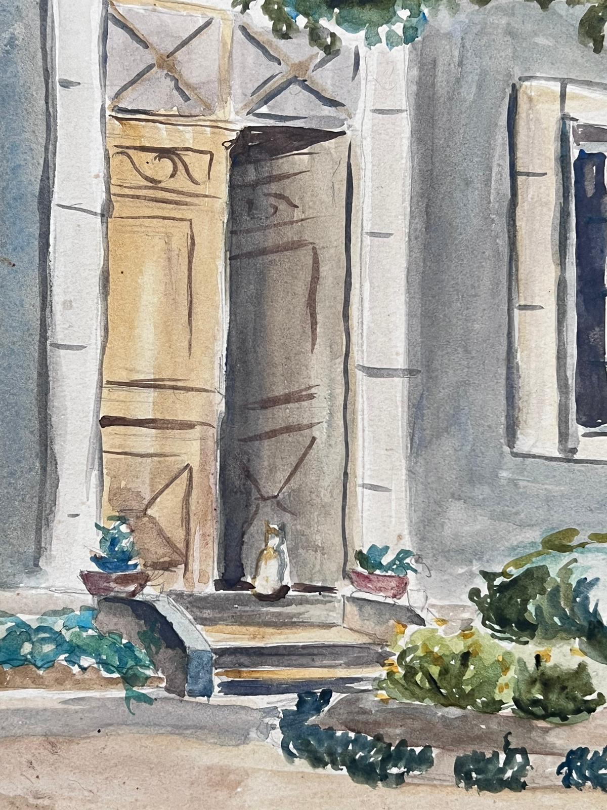 Mitte des 20. Jahrhunderts Französisch Malerei Katze wartet auf Chateau Tür  – Art von Jean Laforgue