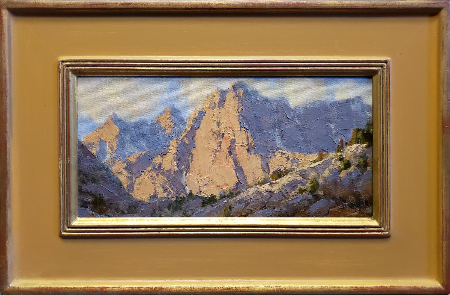 Première lumière sur Picture Peak ; La Sierra - Impressionnisme Painting par Jean LeGassick