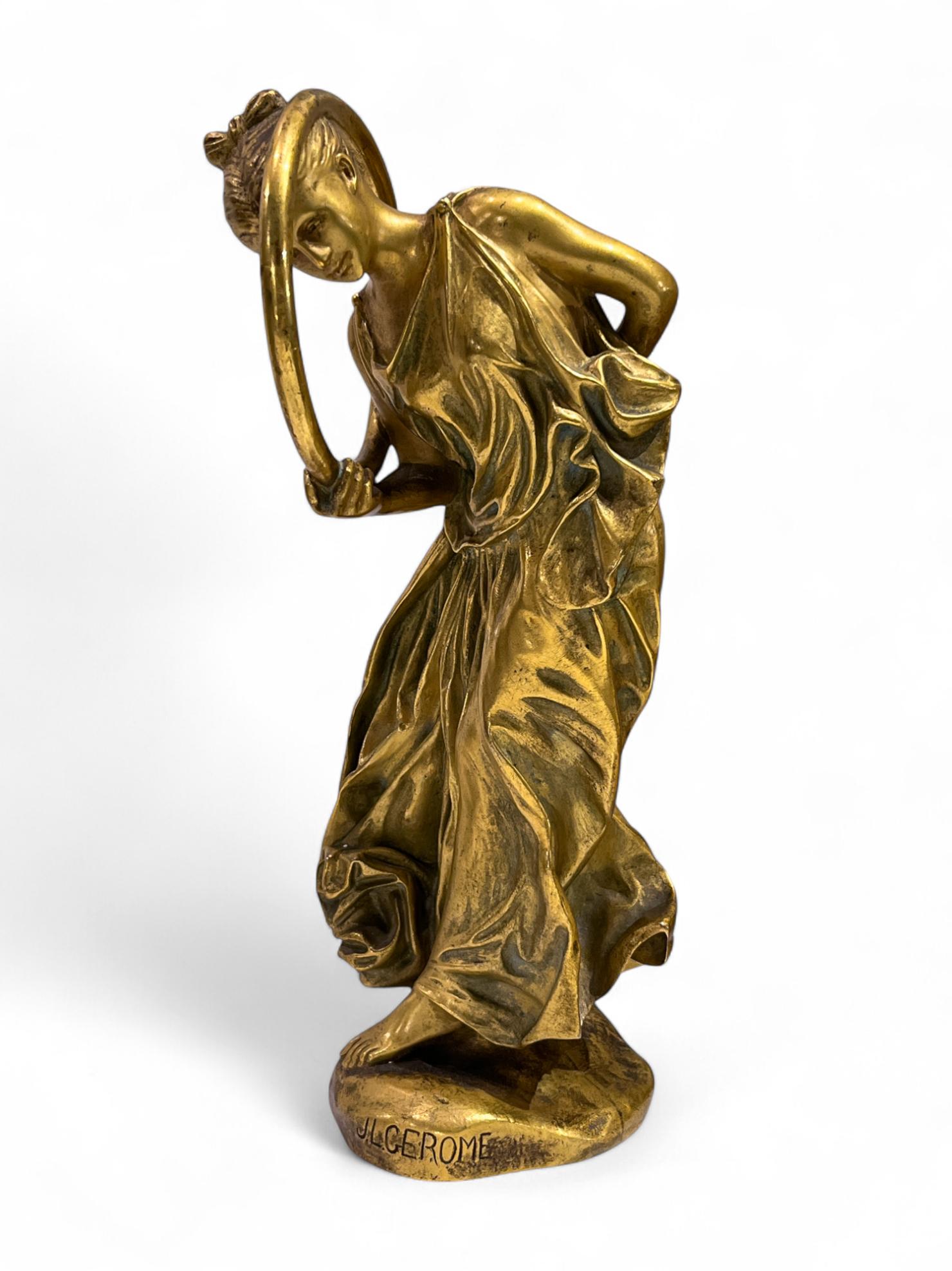 Jean-Léon Léon  La Danseuse au Cerceau - Statue en bronze doré d'une danseuse de cerceaux en vente 3