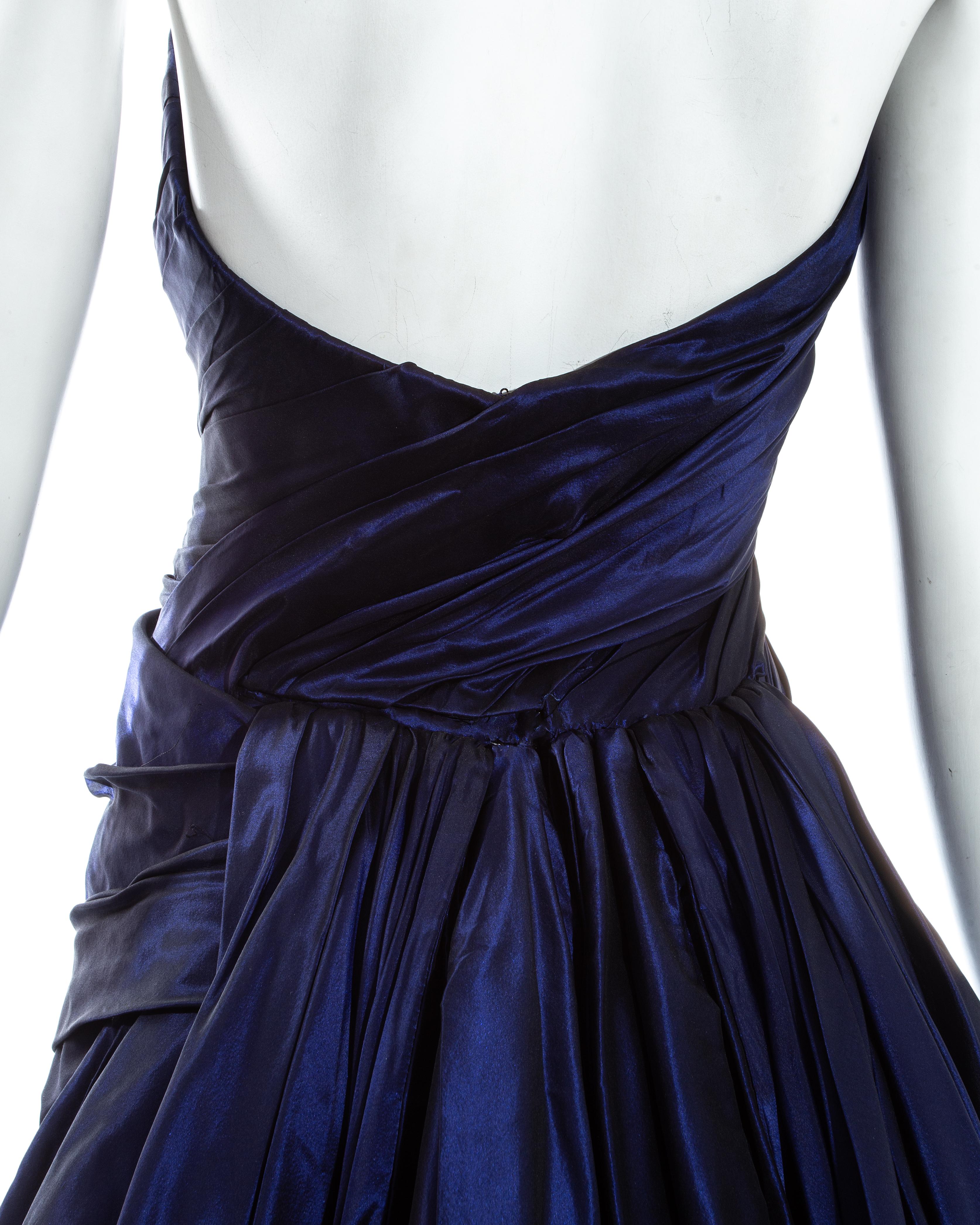 Jean-Louis Scherrer blue taffeta evening gown with sweeping train, ss 1994 In Excellent Condition In London, GB
