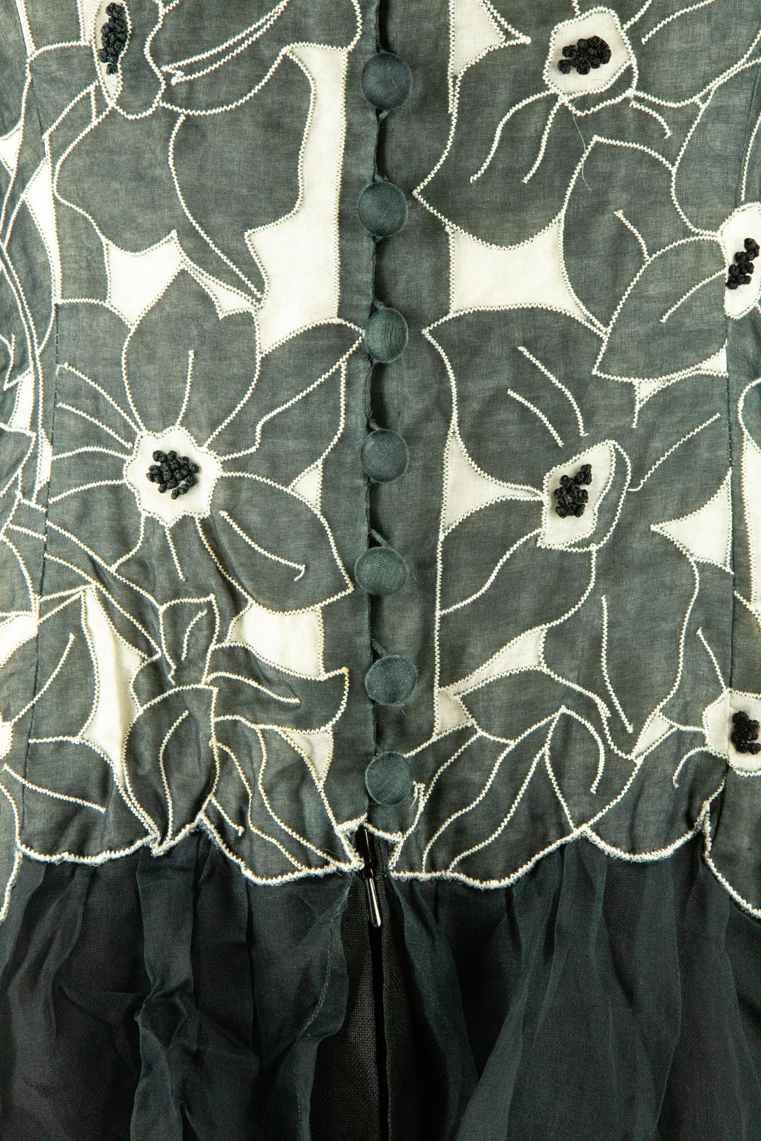 Jean-Louis Scherrer Couture Black Organza Drop Waist Dress with Floral Applique For Sale 3