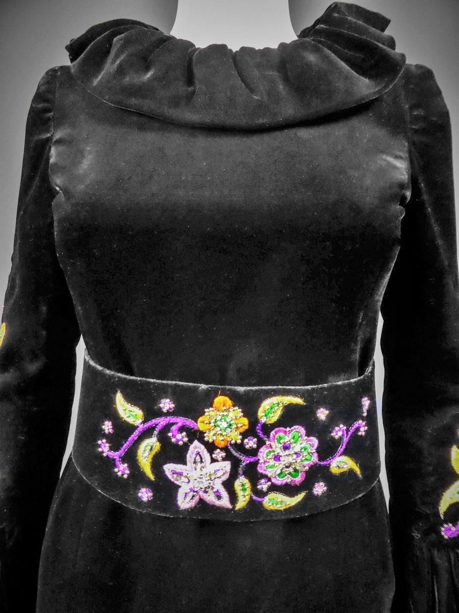 Jean-Louis Scherrer Vestido de terciopelo negro de alta costura francesa Circa 1990 en venta 8