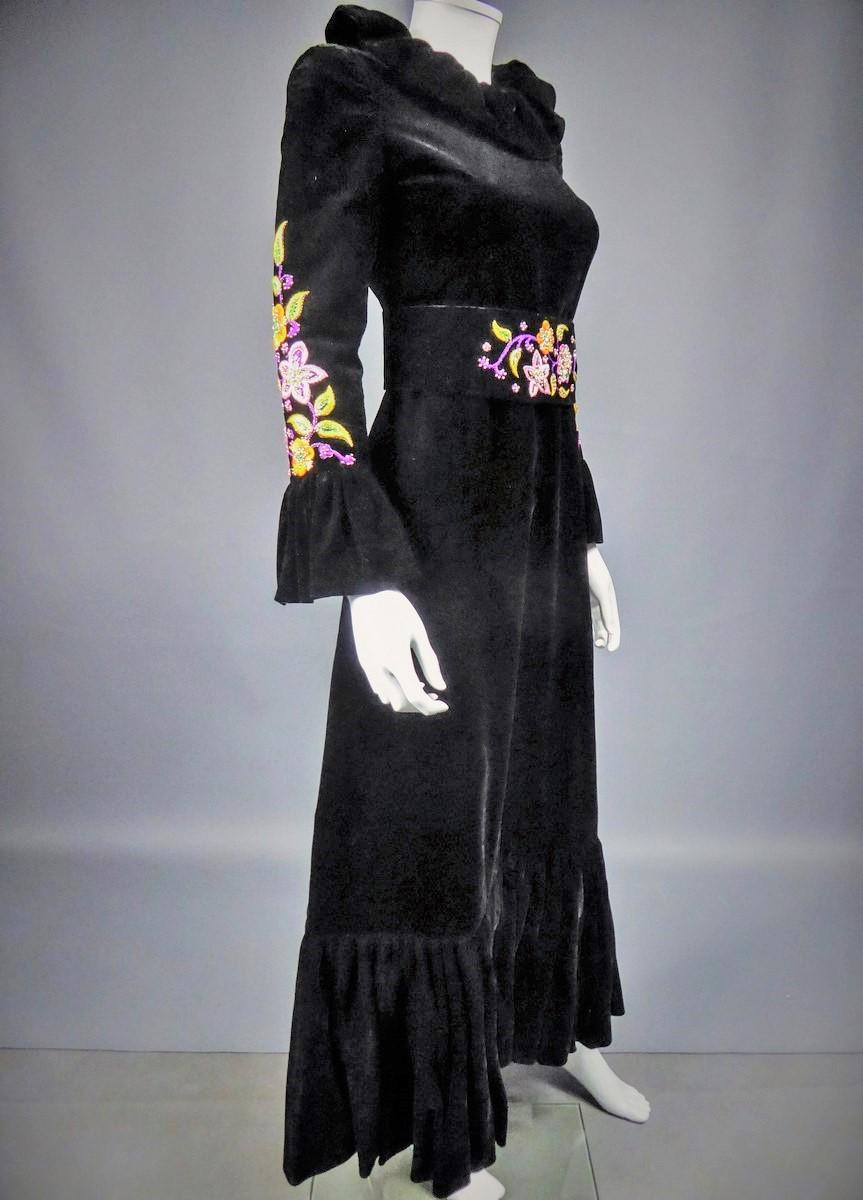 Jean-Louis Scherrer Vestido de terciopelo negro de alta costura francesa Circa 1990 Negro en venta