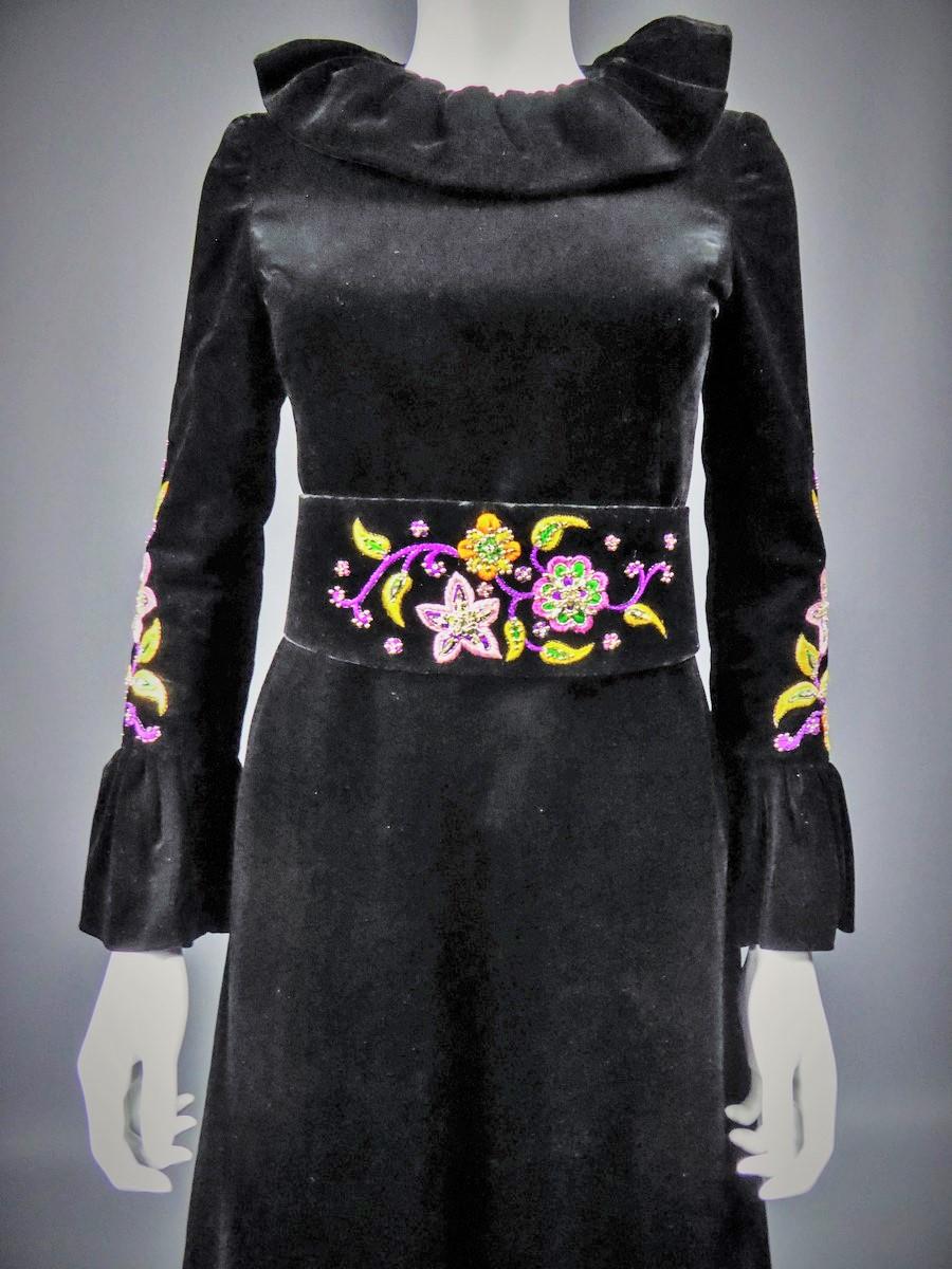 Jean-Louis Scherrer Vestido de terciopelo negro de alta costura francesa Circa 1990 en venta 1