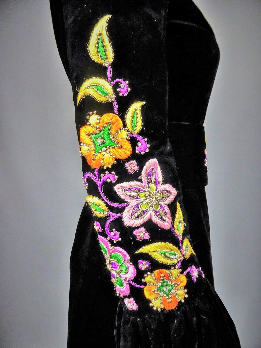 Jean-Louis Scherrer Vestido de terciopelo negro de alta costura francesa Circa 1990 en venta 2