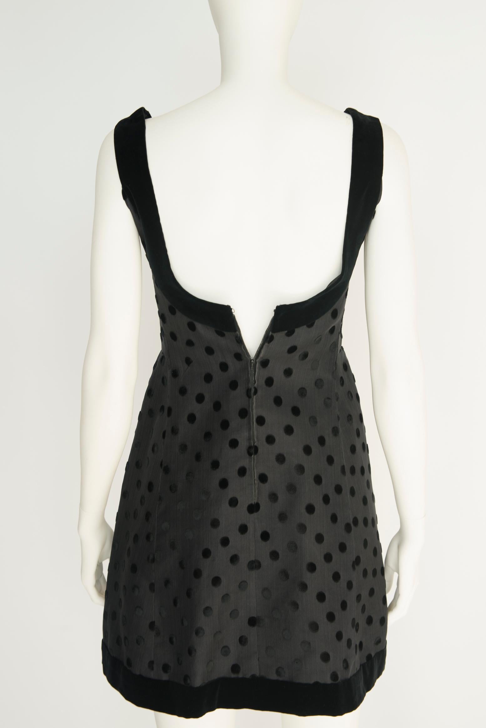 JEAN LOUIS COUTURE Haute Couture Petite robe noire en vente 9
