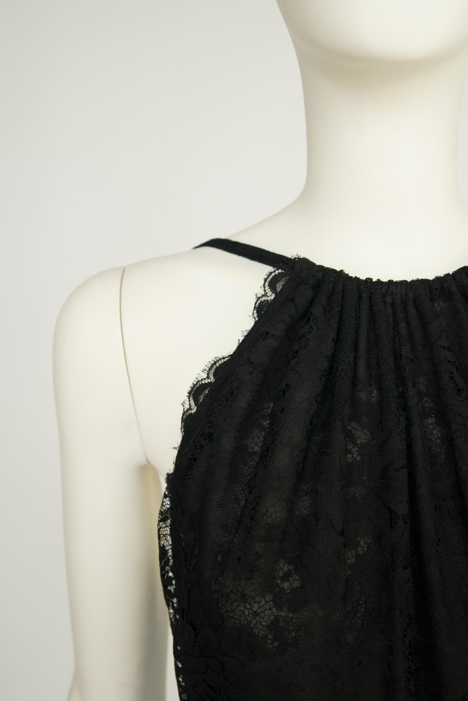 Jean Louis Scherrer Tiered Ruffled Lace & Tulle Backless Evening Dress For Sale 7
