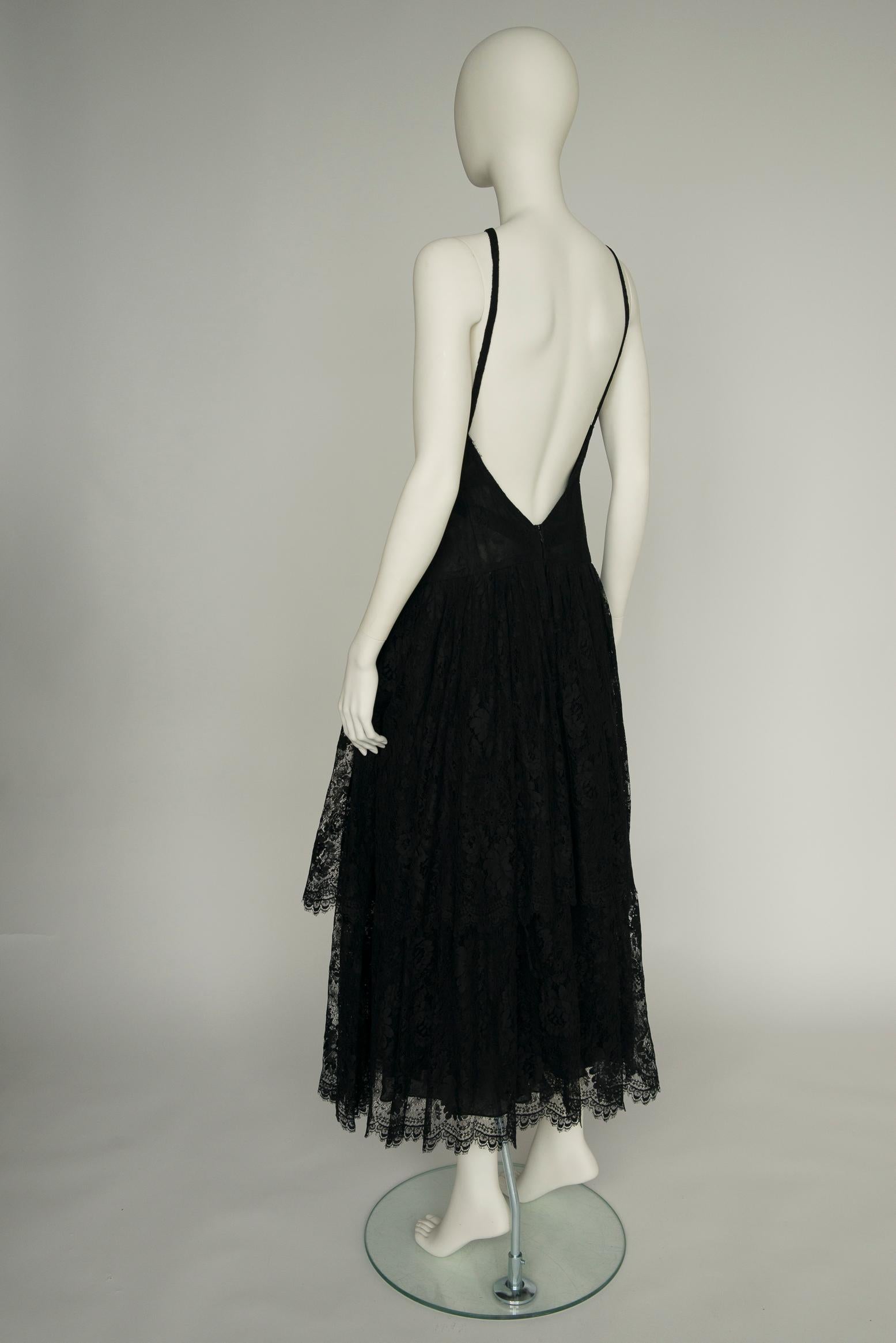 Women's Jean Louis Scherrer Tiered Ruffled Lace & Tulle Backless Evening Dress For Sale