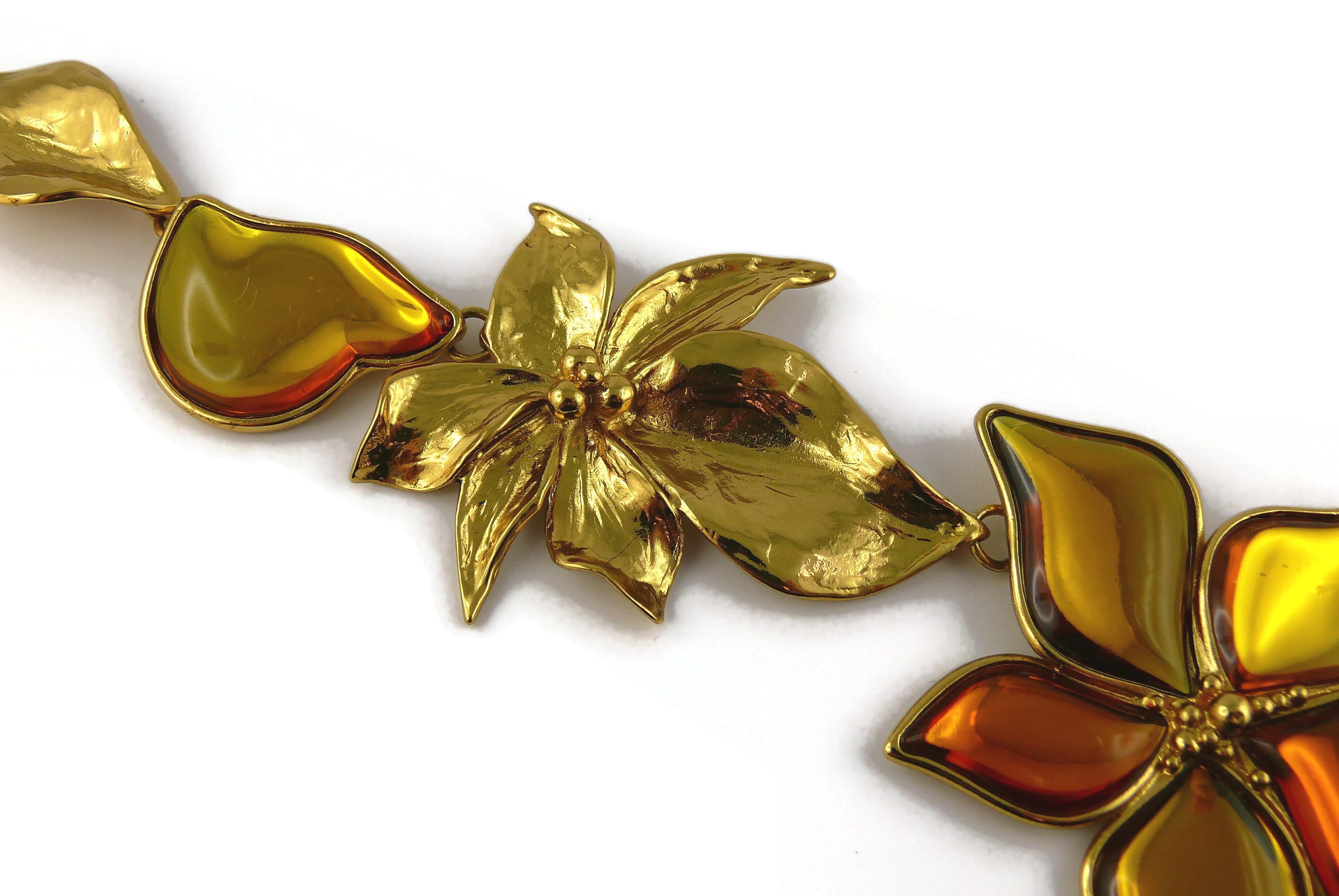 Collana floreale vintage Jean-Louis Scherrer in vendita 2