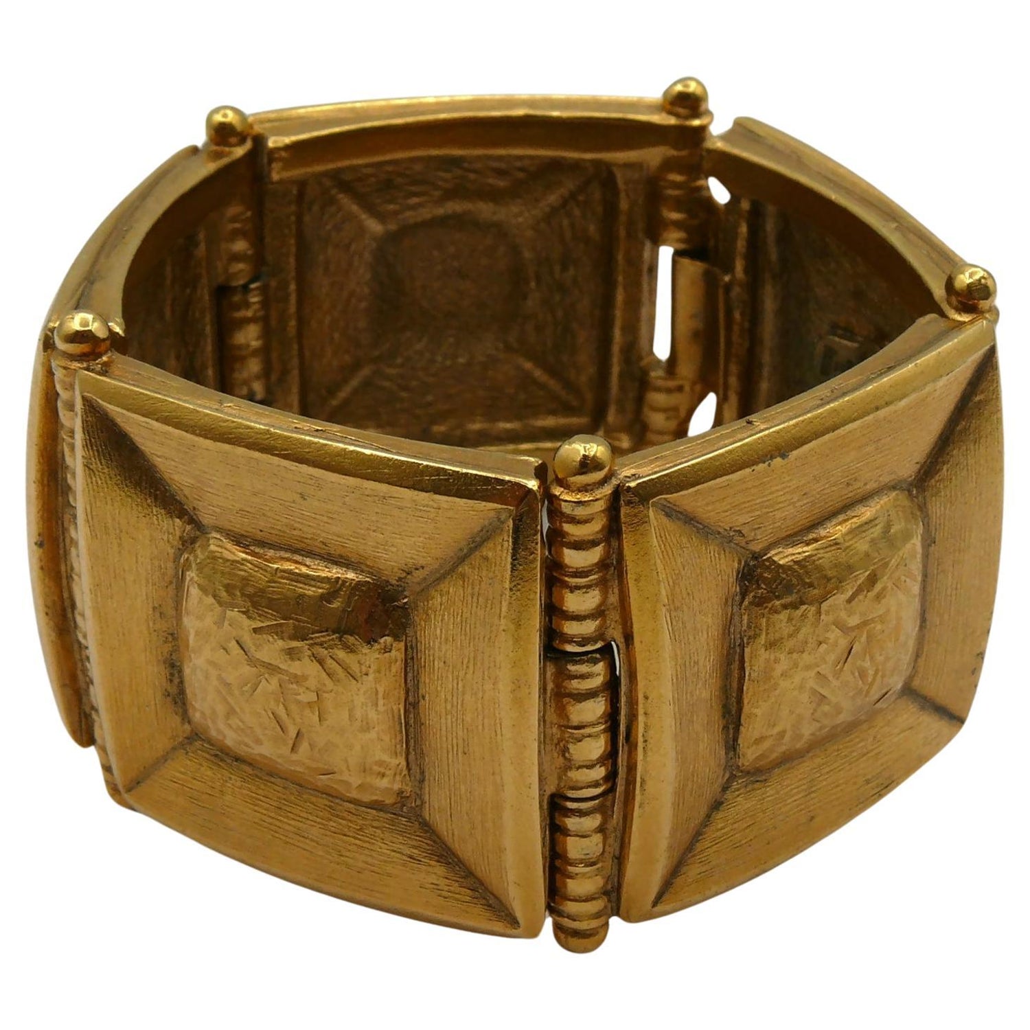 chanel vintage gold bracelet