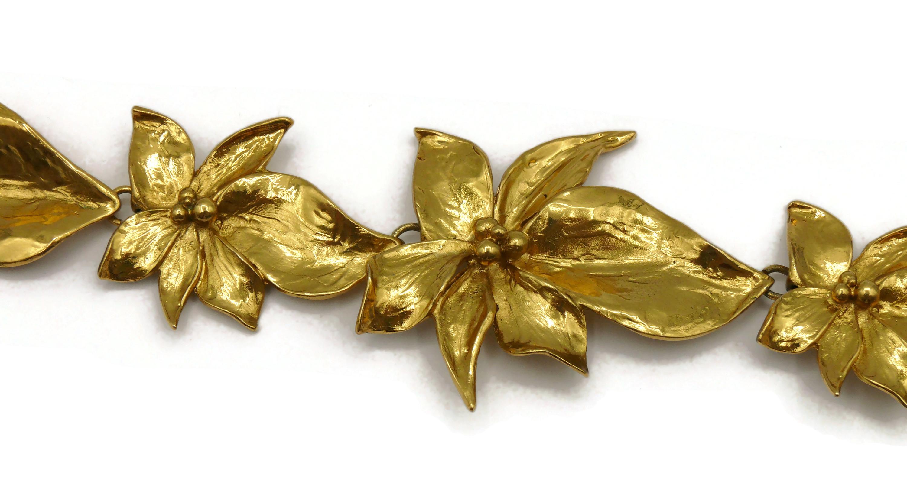 JEAN LOUIS SCHERRER Vintage Gold Tone Flower & Bow Necklace For Sale 2