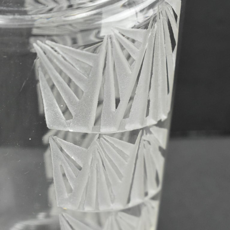 Jean Luce 1930s Art Deco Geometric Etched Glass Vase For Sale 4