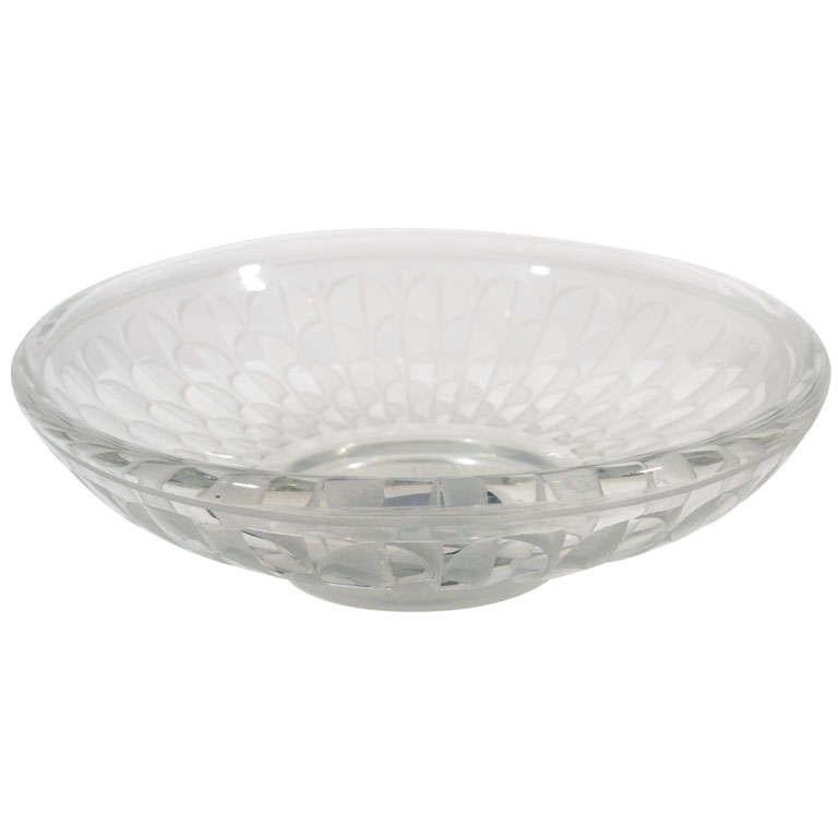 French Jean Luce Etched Glass Bowl, circa 1930s For Sale