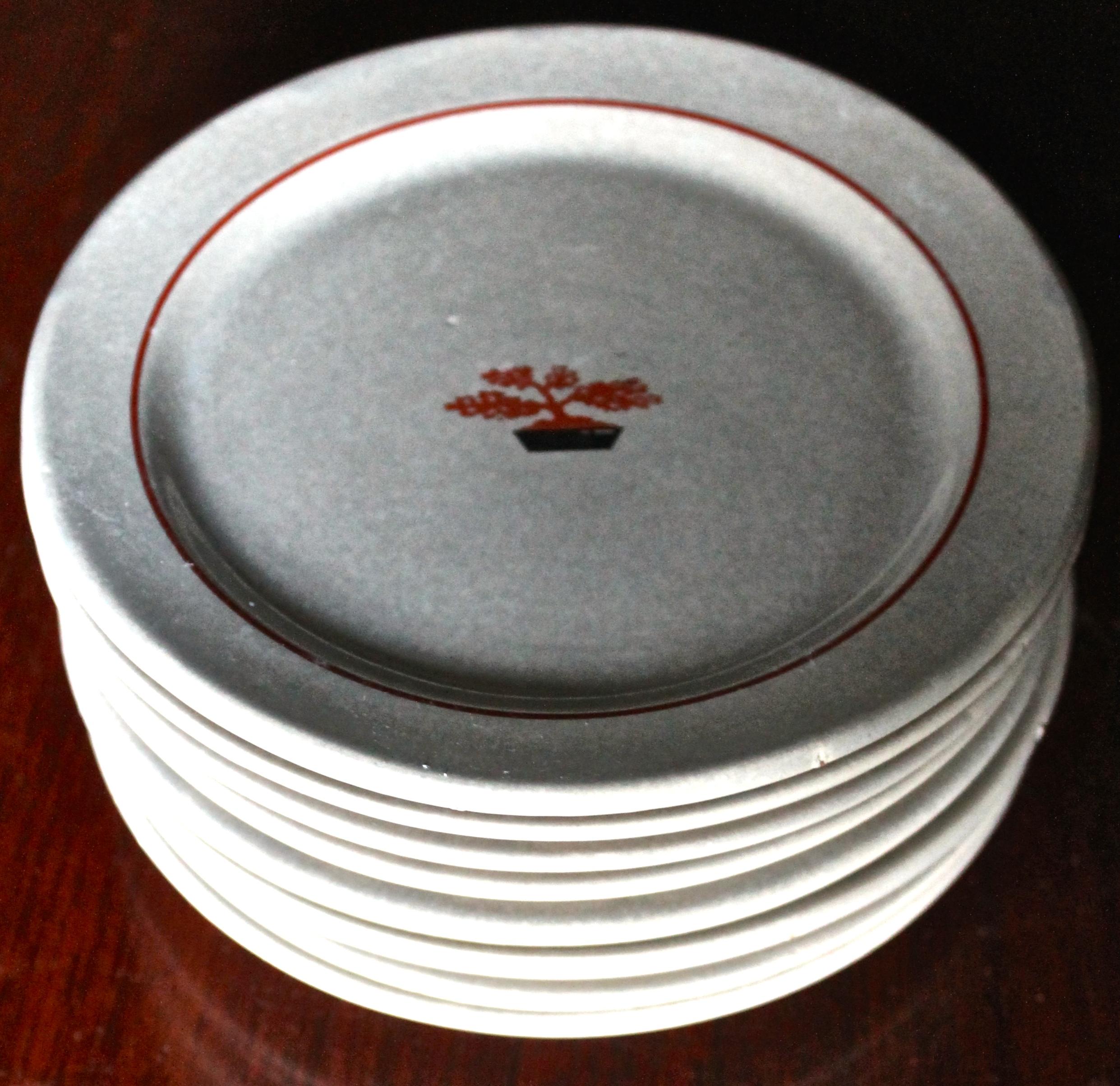 Jean Luce French Art Deco Sevres Dessert Group In Excellent Condition For Sale In Sharon, CT