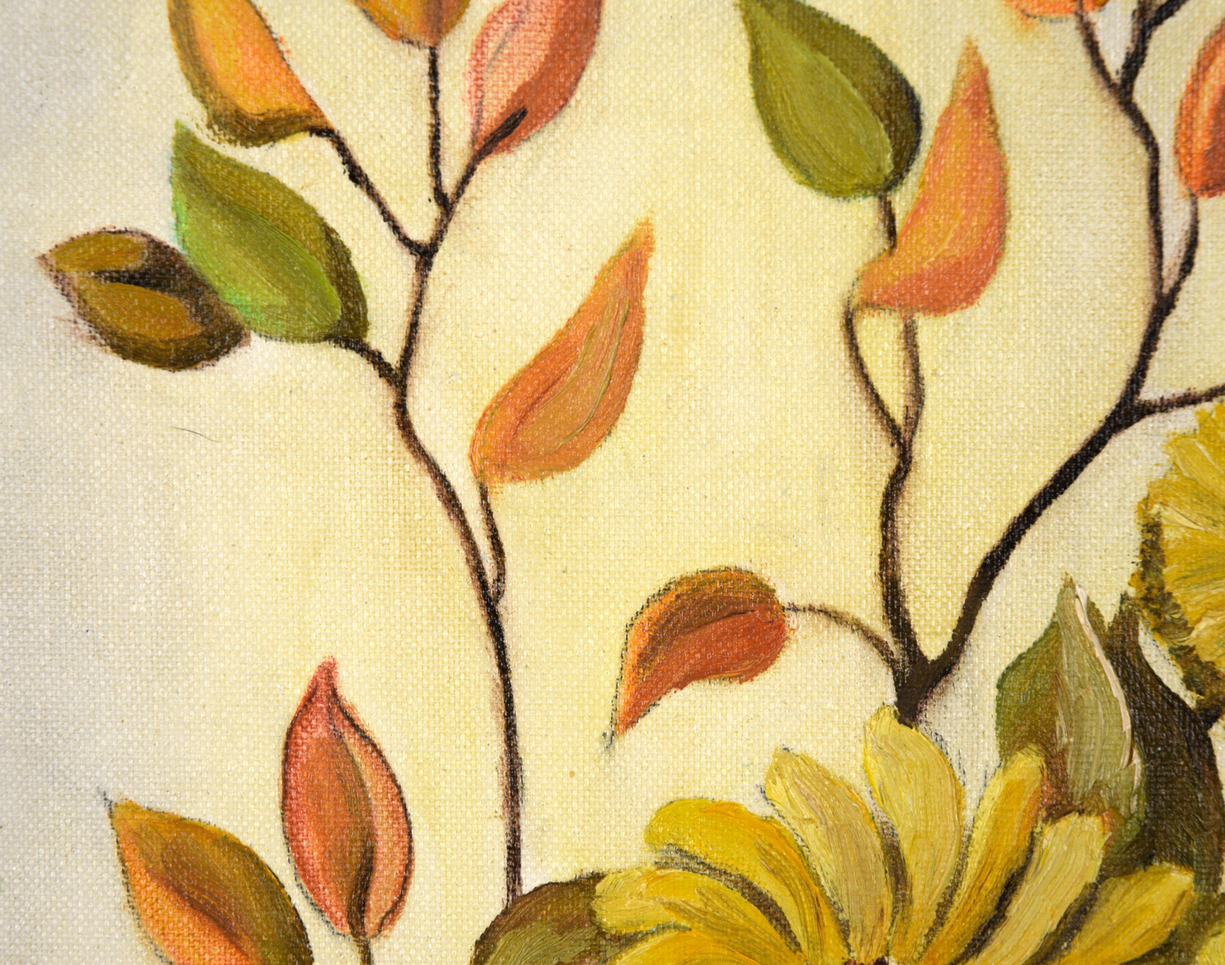 Nature morte du milieu du siècle de l'artiste américaine Jean M. Stites de Fayetteville, Caroline du Nord (née en 1929). Une variété de fleurs jaunes sont dans un vase rougeâtre, entourées de branches avec des feuilles orange et vertes. Les pétales