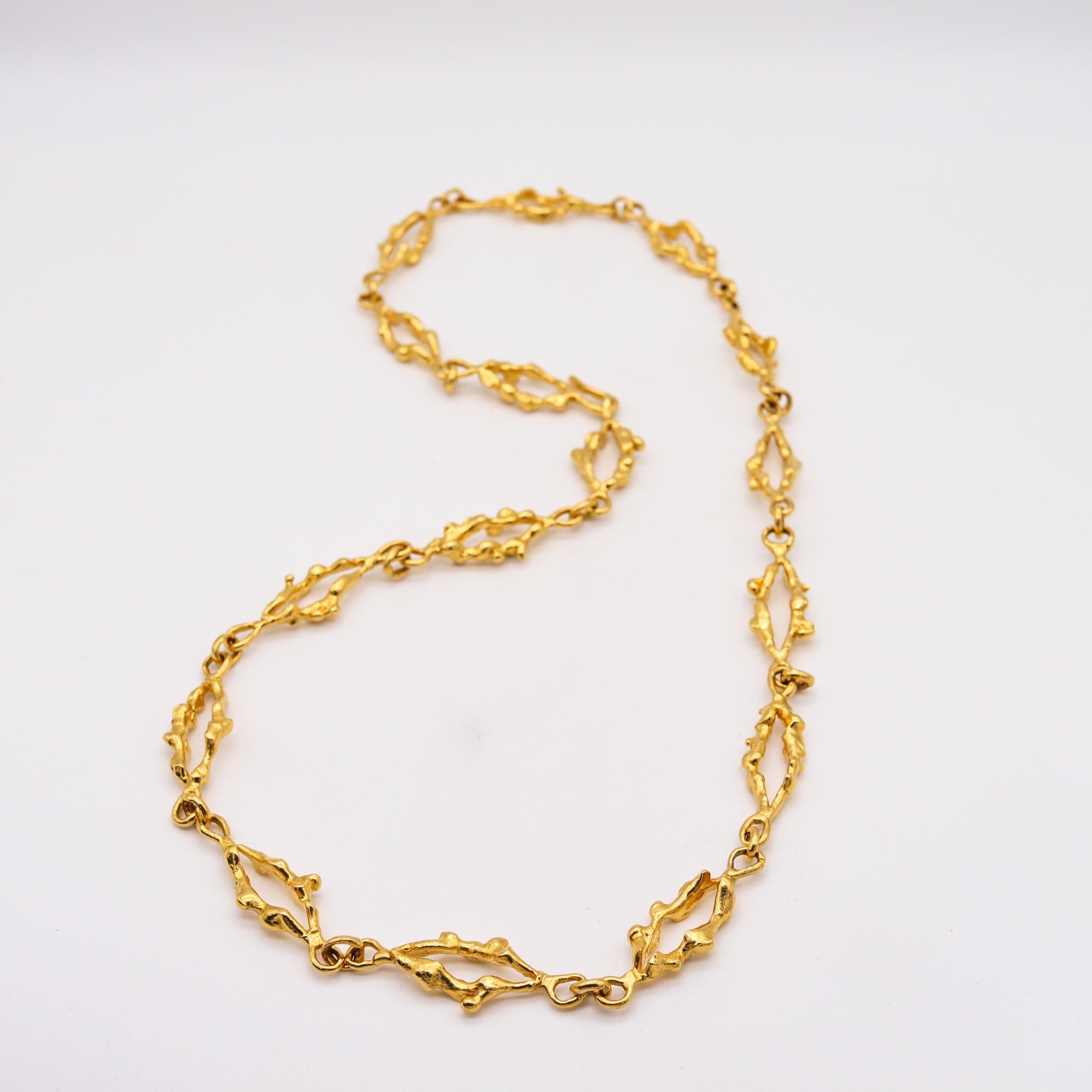 Modernist Jean Mahie 1970 Paris Rare Vintage Sautoir Necklace in Textured 22Kt Yellow Gold