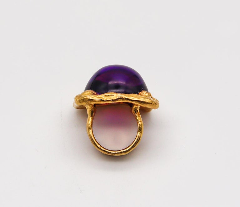 Jean Mahie 1977 Paris Rare Sculptural Cocktail Ring in Solid 22Kt Yellow Gold For Sale 1