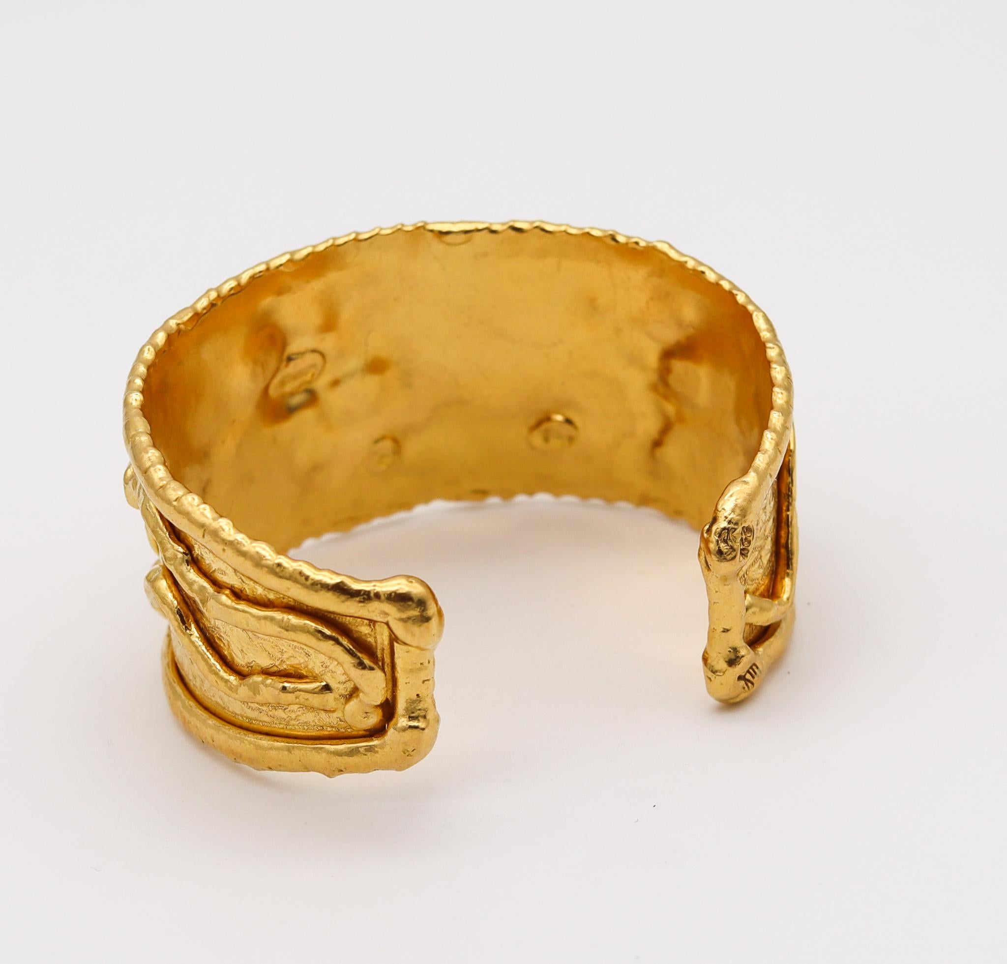 Women's or Men's Jean Mahie 1978 Paris Rare Sculptural Figures Cuff Bracelet in Solid 22Kt Gold