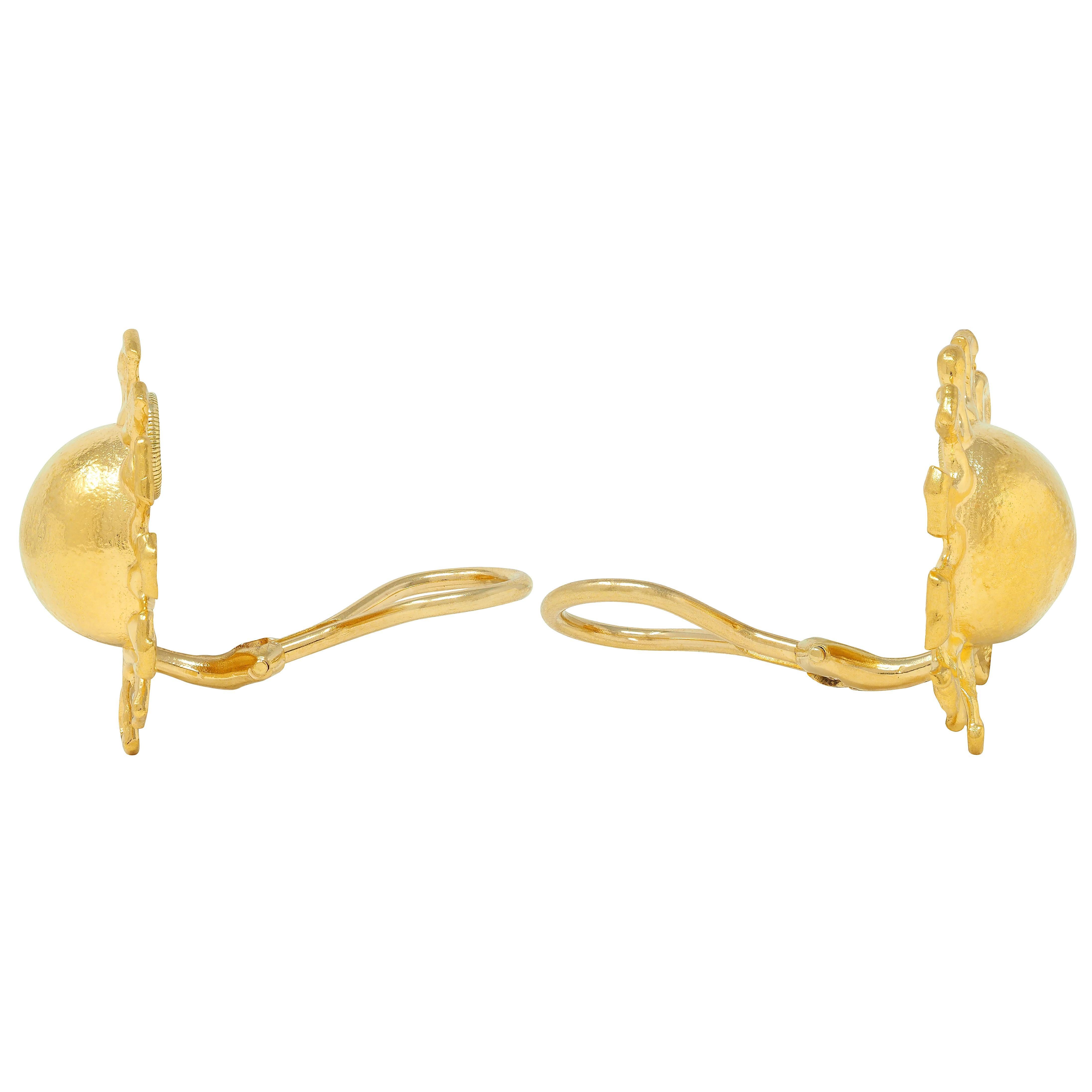 Jean Mahie, boucles d'oreilles en forme de dôme en or jaune 22 carats, années 1990 en vente 2