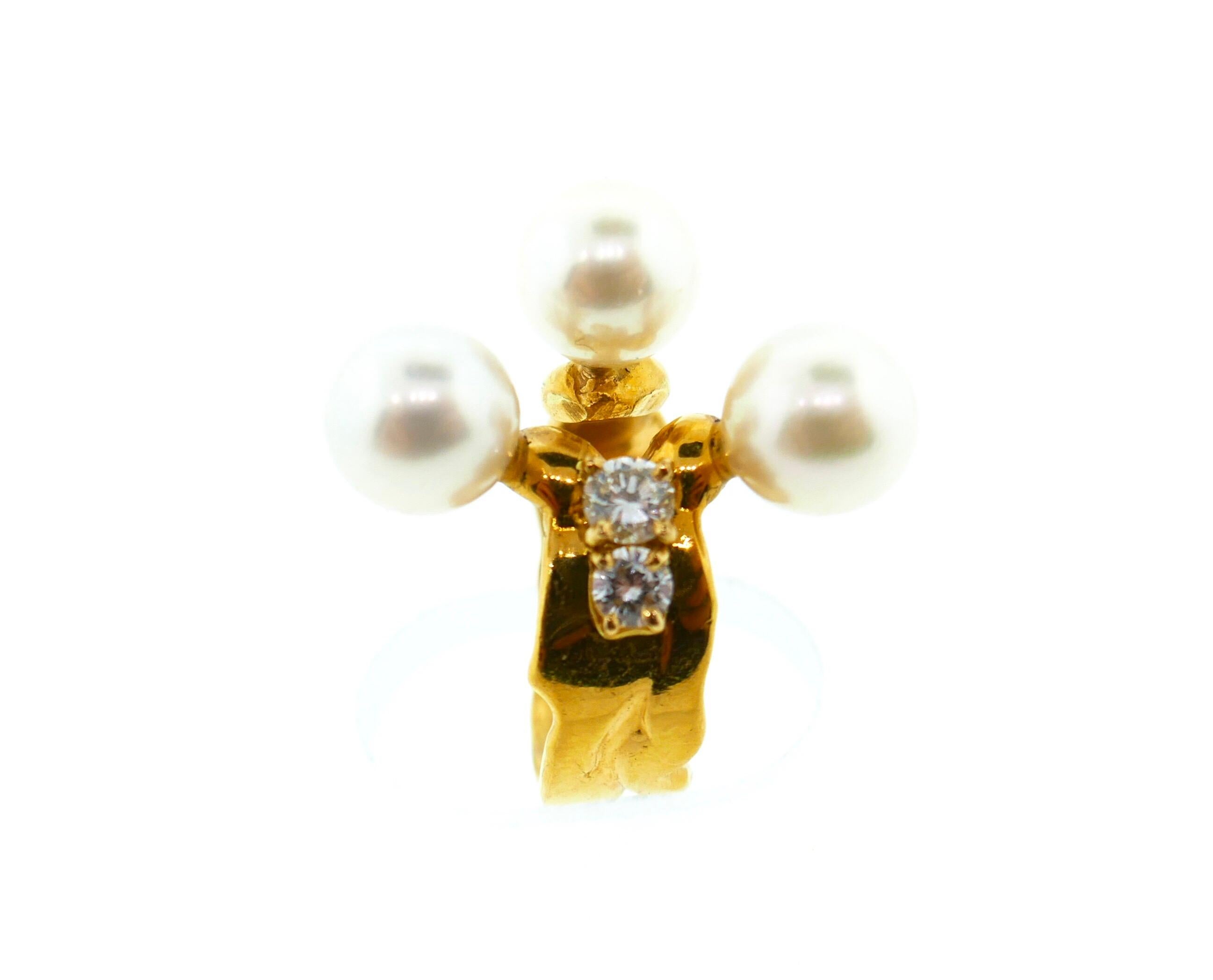 Jean Mahie 22 Karat Yellow Gold Akoya Pearl Diamond Ring 6