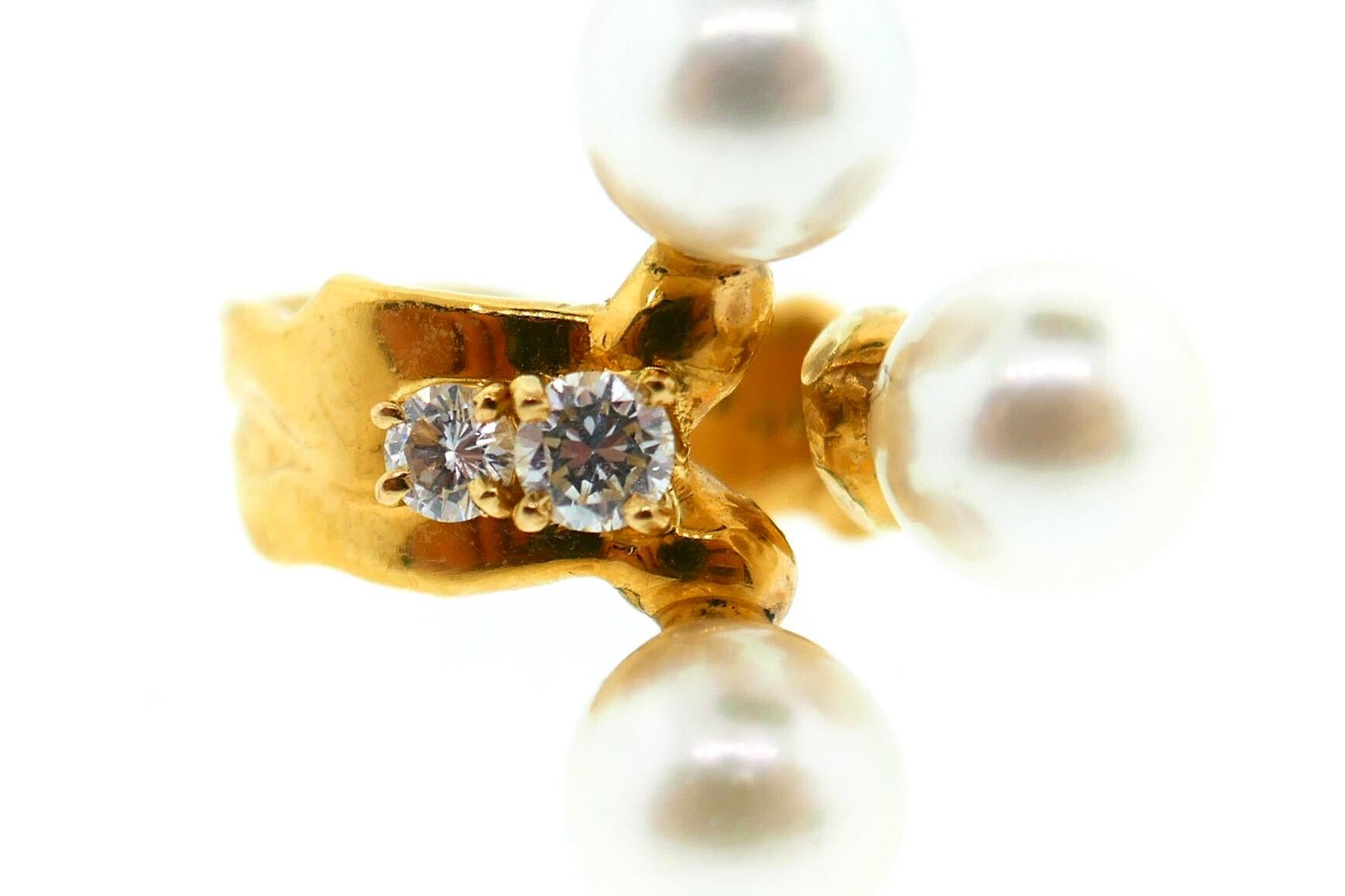 Jean Mahie 22 Karat Yellow Gold Akoya Pearl Diamond Ring 2