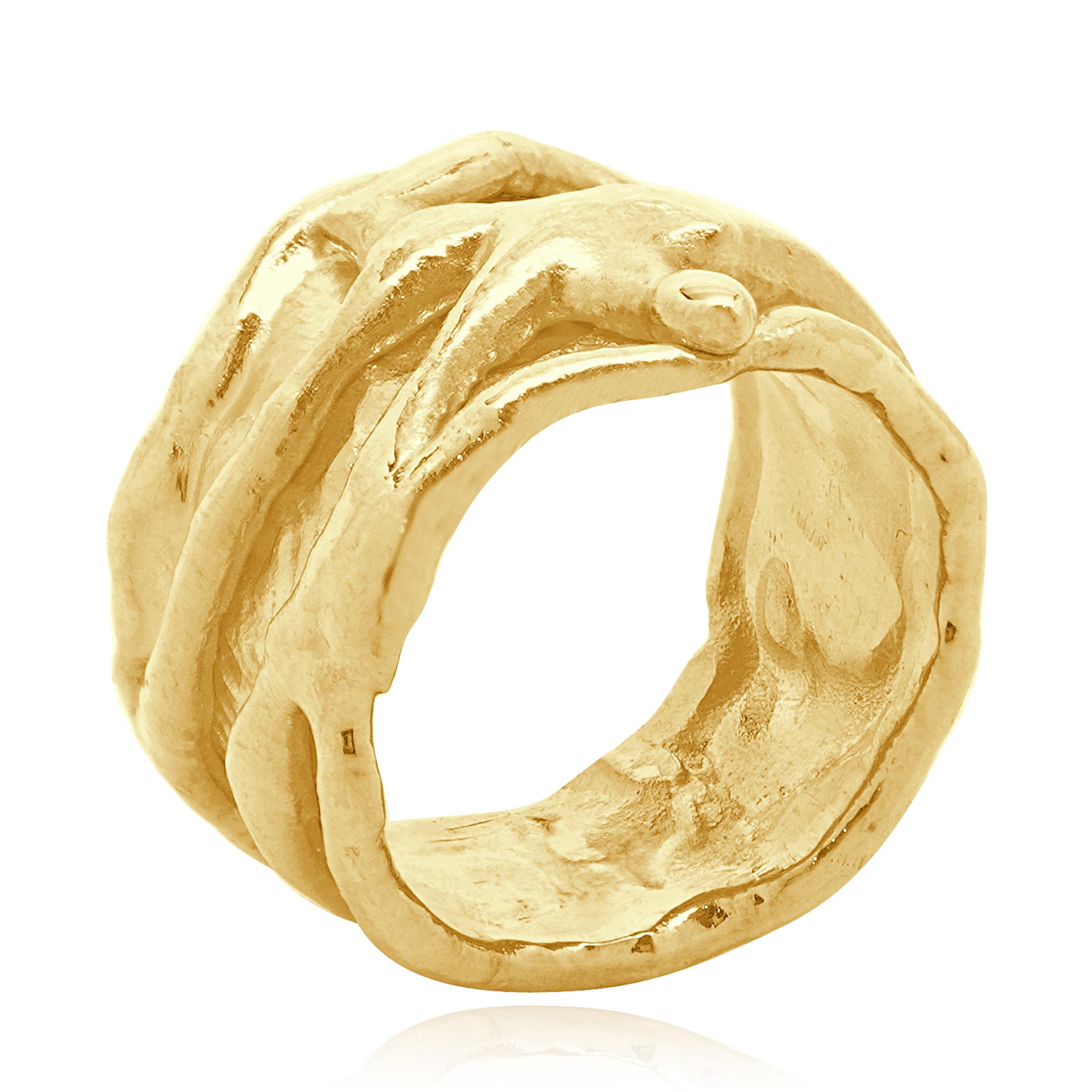  Designer : Jean Mahie
MATERIAL : or jaune 22k
Taille : 6
Poids : 16.80 grammes

