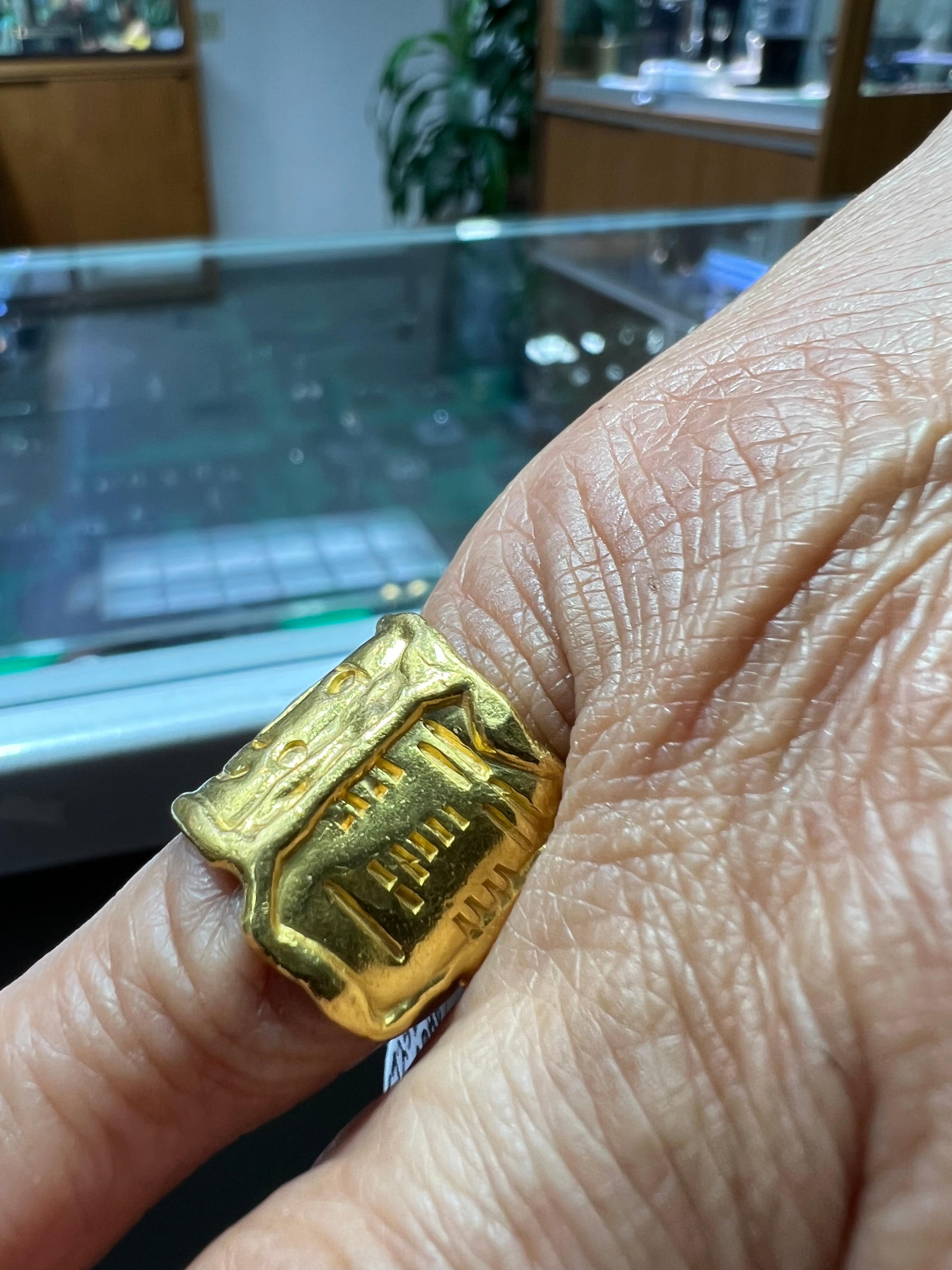 Jean Mahie 22 Karat Yellow Gold Ring 1