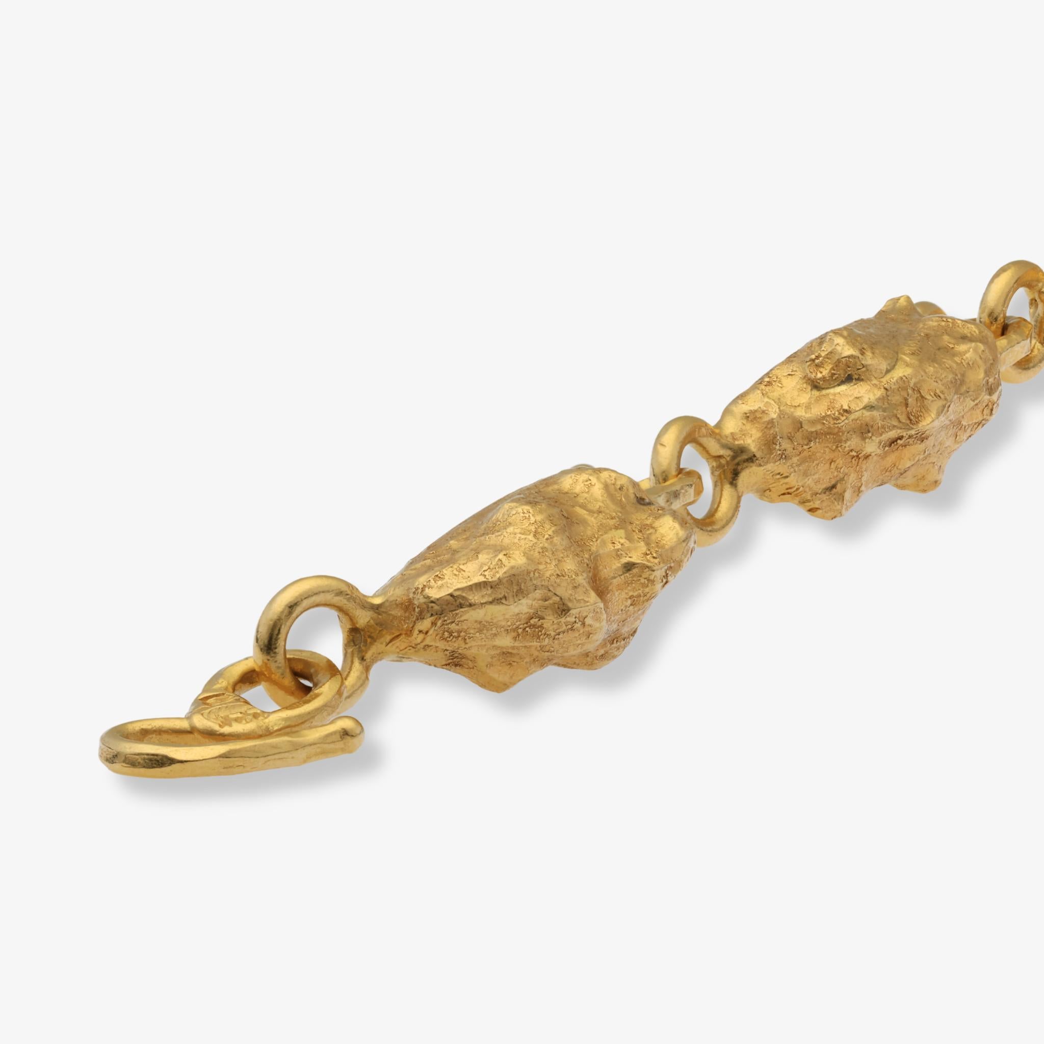 Jean Mahie Bracelet en or jaune 22 carats à maillons sculptés fait à la main Excellent état - En vente à Tampa, FL