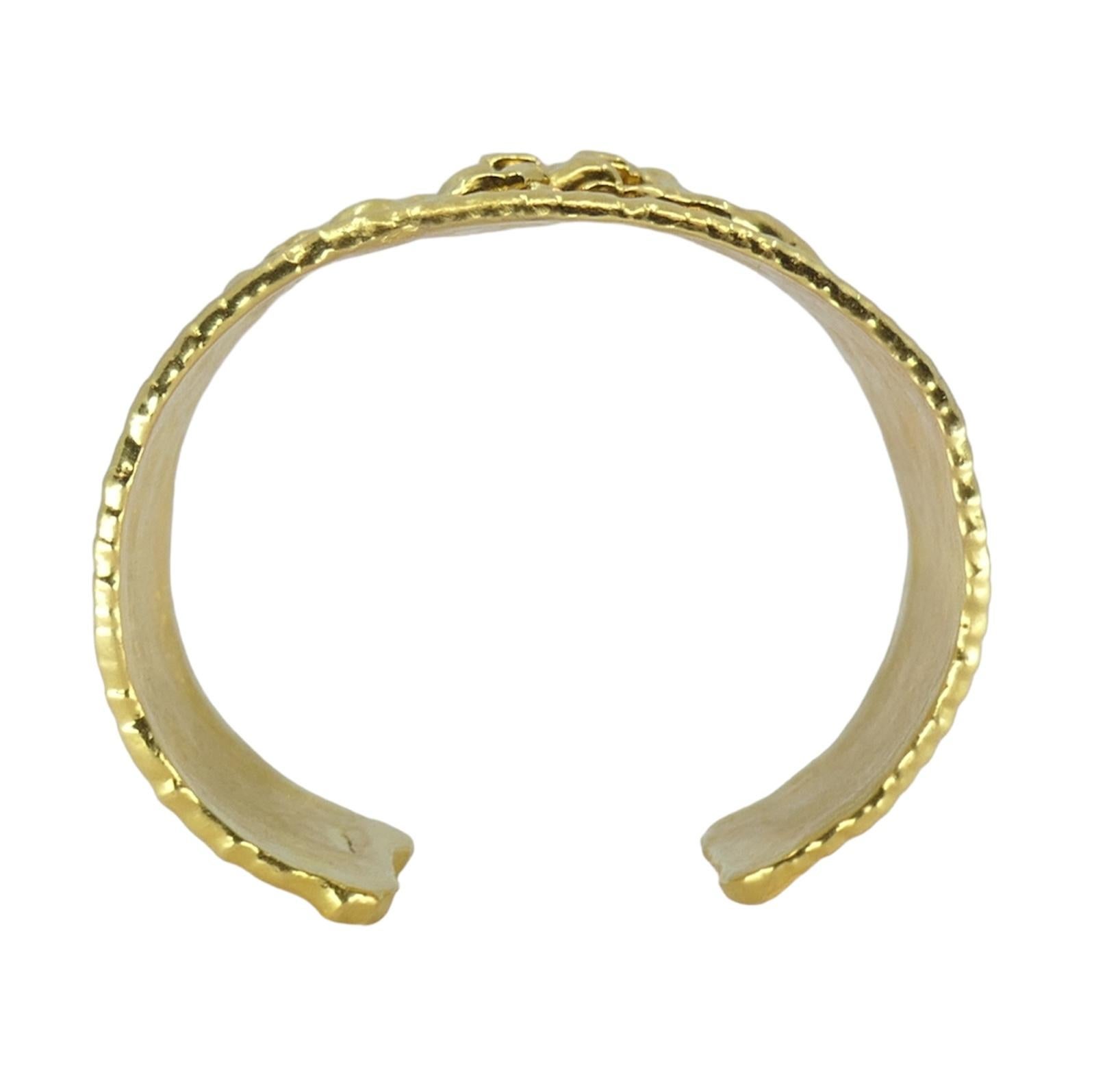 Jean Mahie 22k Gold Cuff Bracelet For Sale 2
