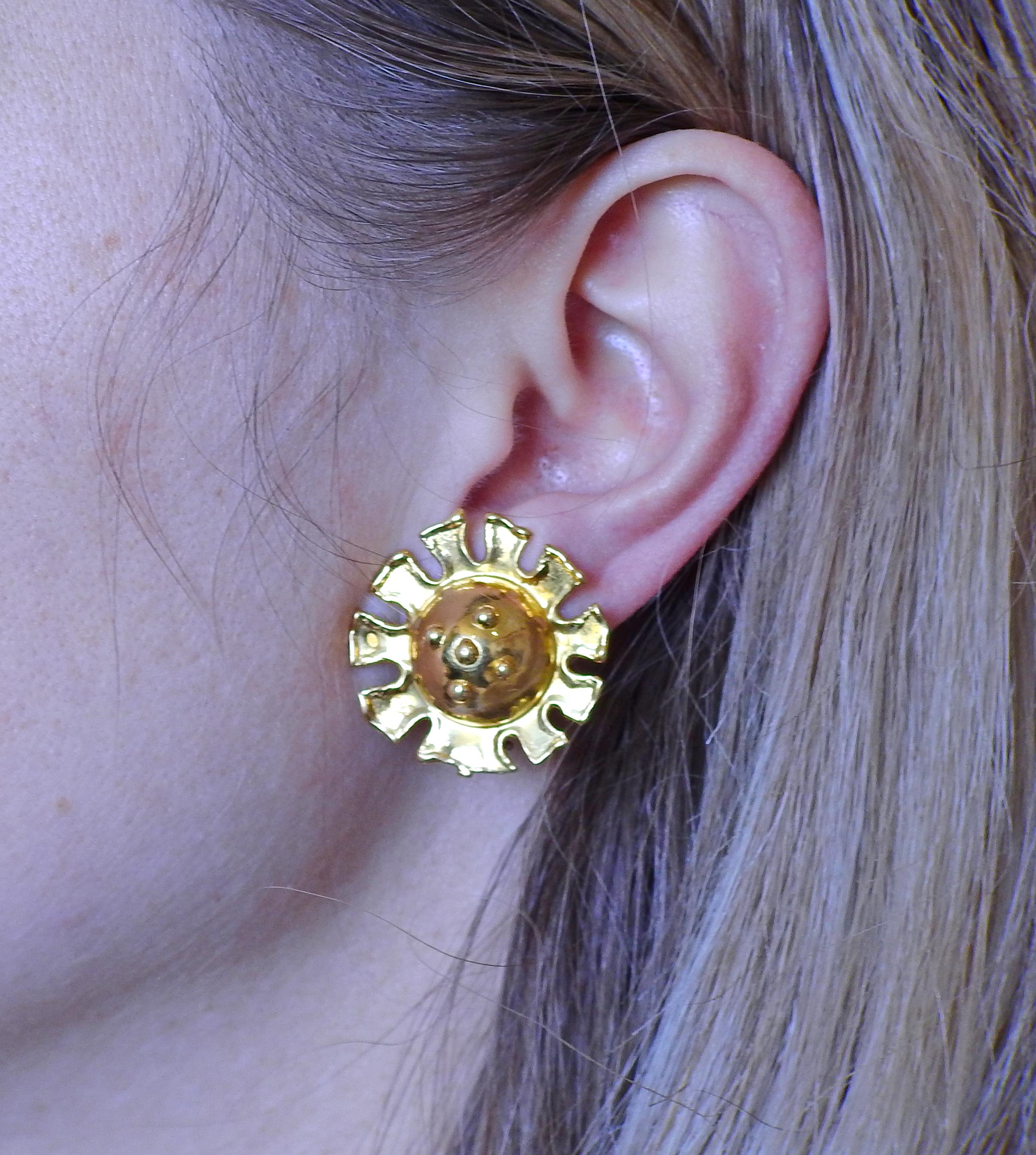 Women's Jean Mahie 22 Karat Gold Earrings