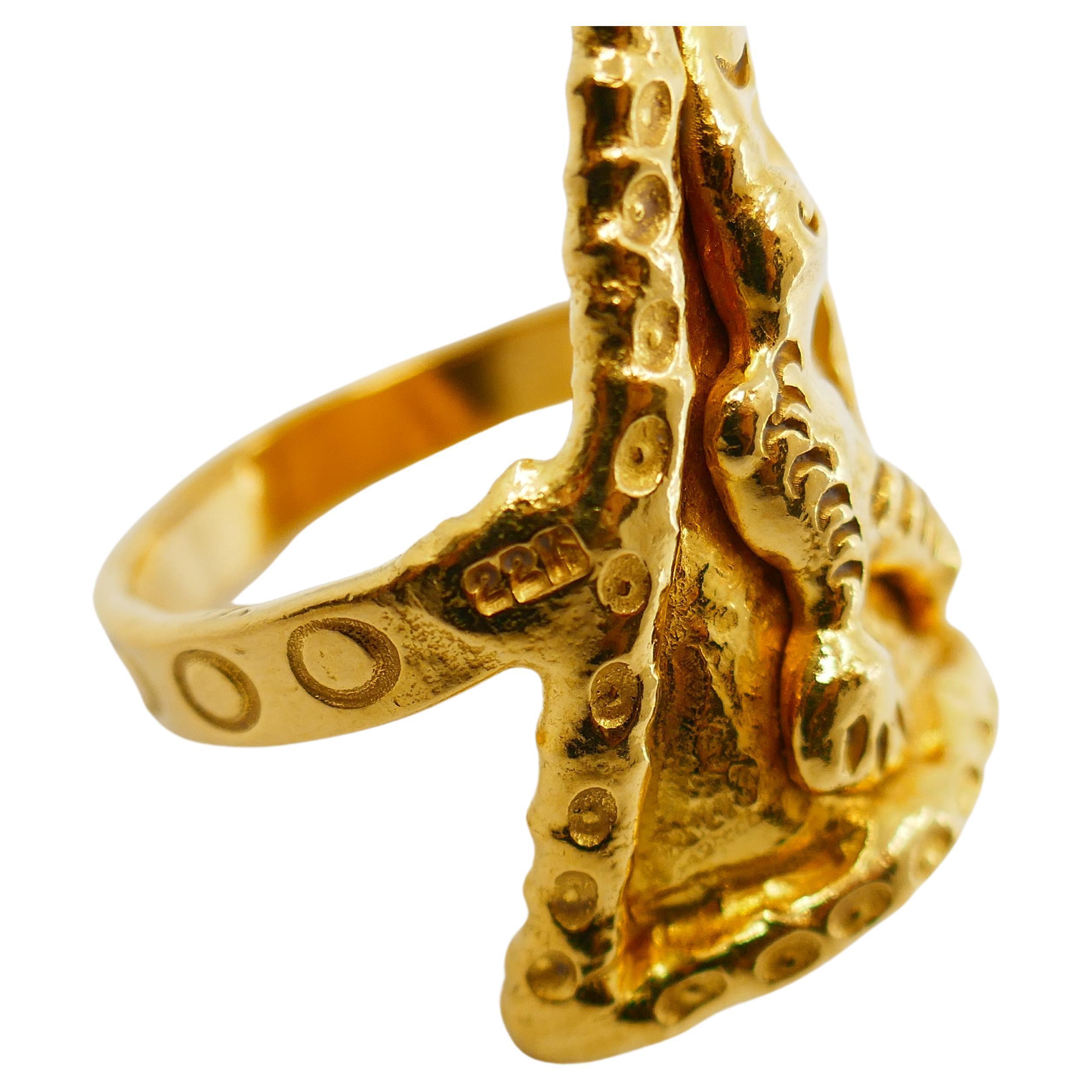 Jean Mahie 22k Gold Triangle Ring 3