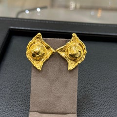 Jean Mahie Domed Nobule Center Earrings