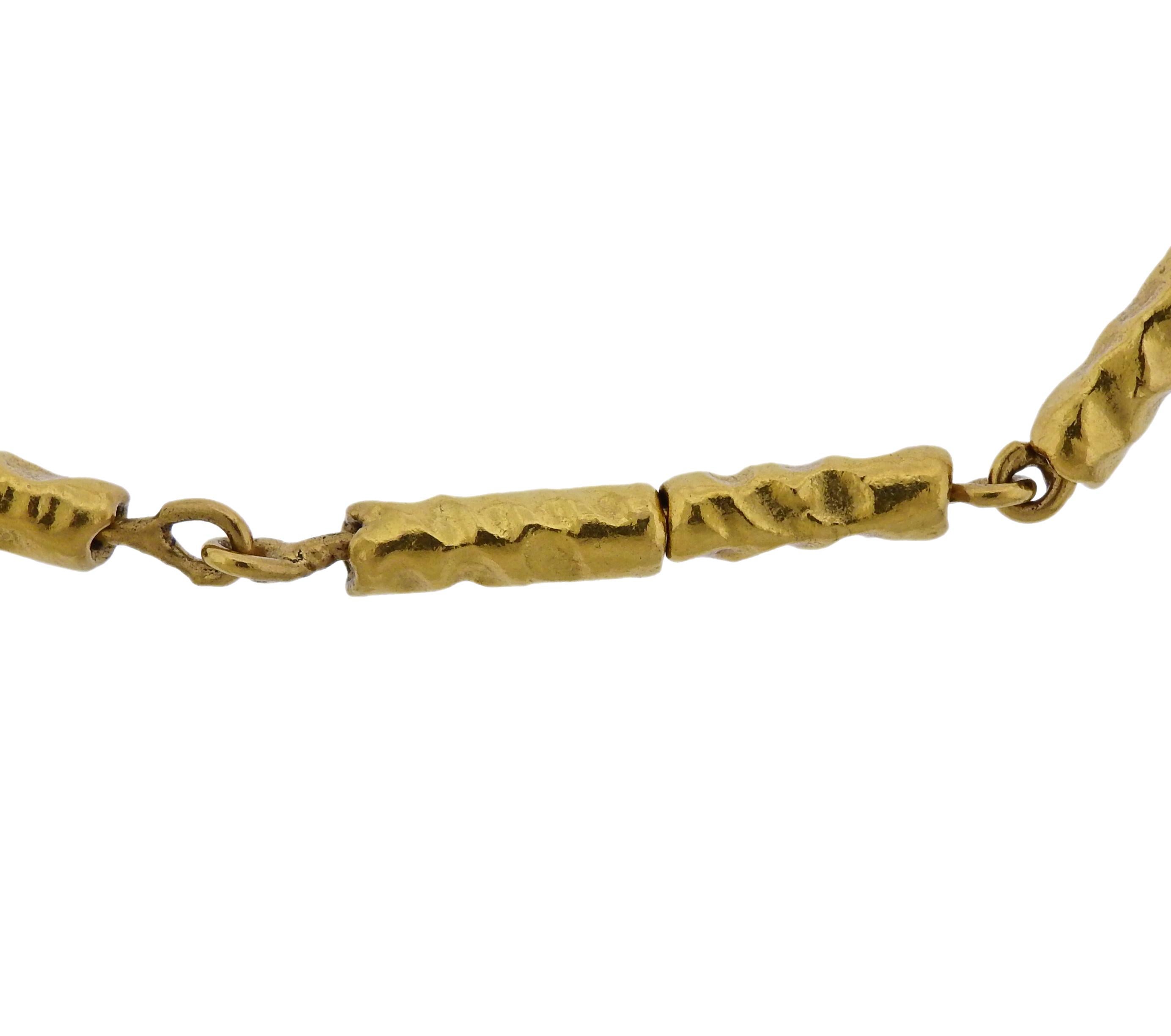 22k gold link necklace, crafted bu Jean Mahie. Necklace is 16.5