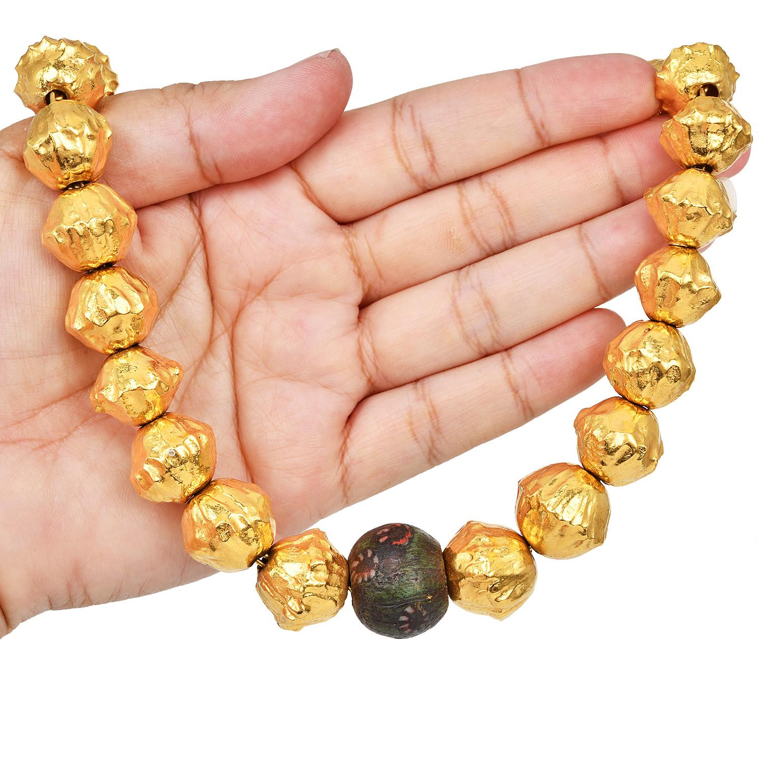 Collana girocollo con perline in oro giallo 22 carati Jean Mahie 253,6 grammi in vendita 3